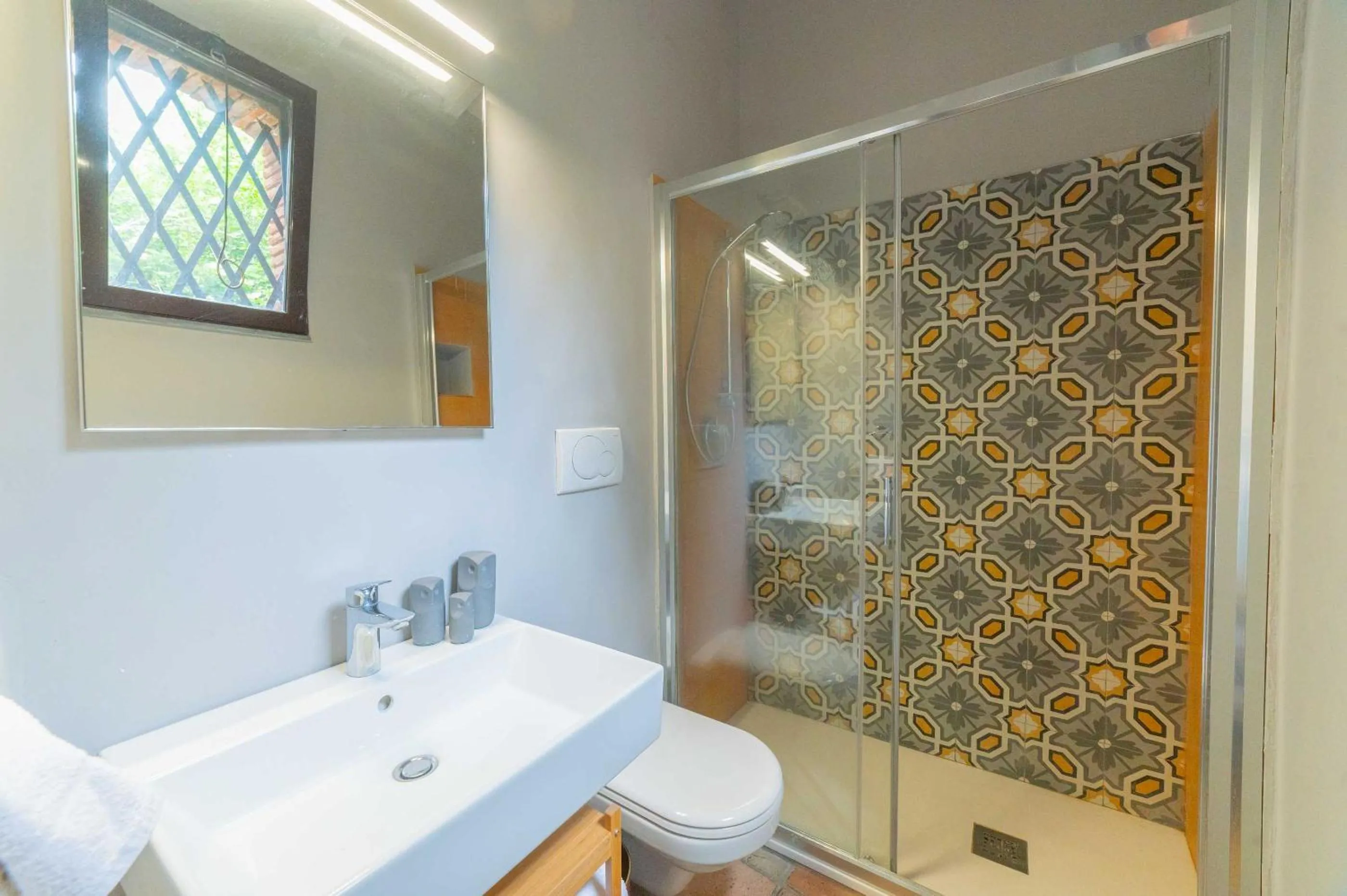 Bathroom in Etna Botanic Garden