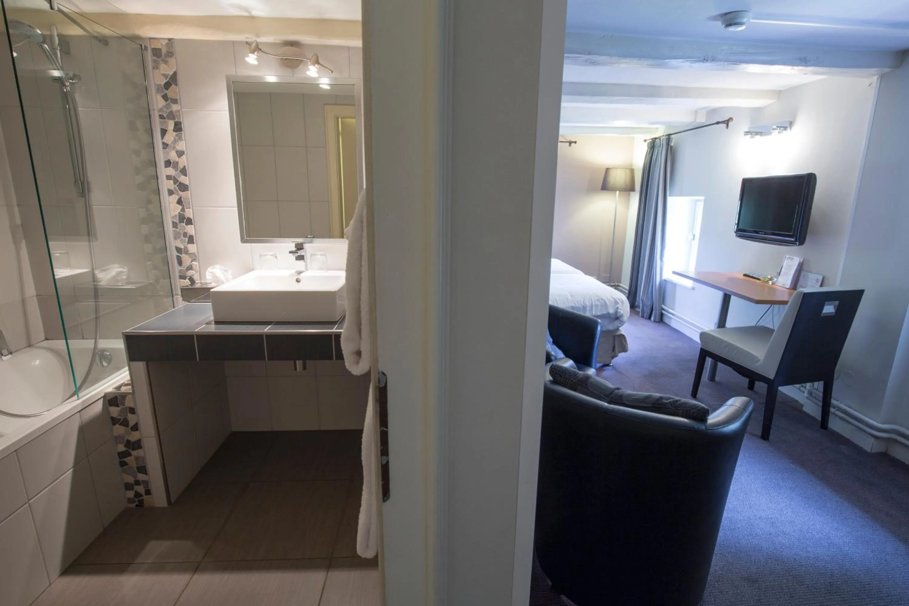 Hôtel Restaurant Les Alisiers