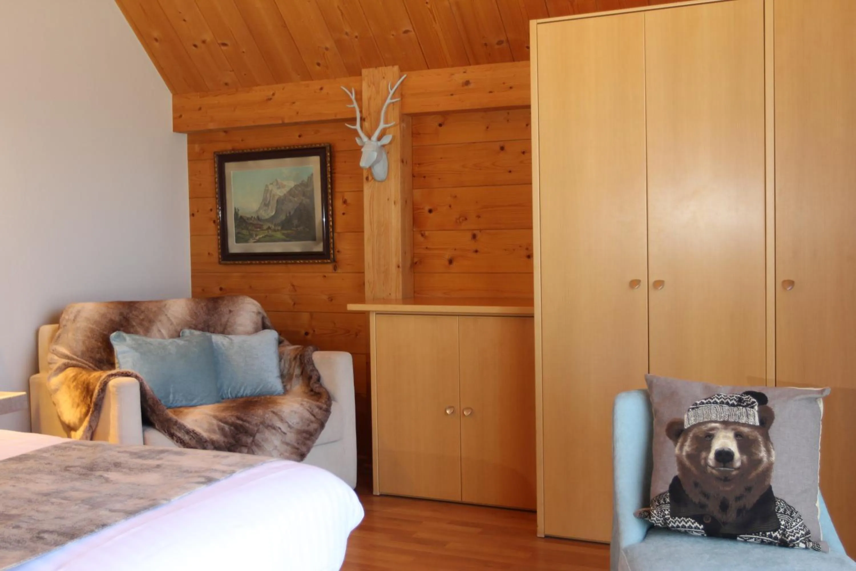 Bedroom, Bed in Hôtel Restaurant Les Alisiers