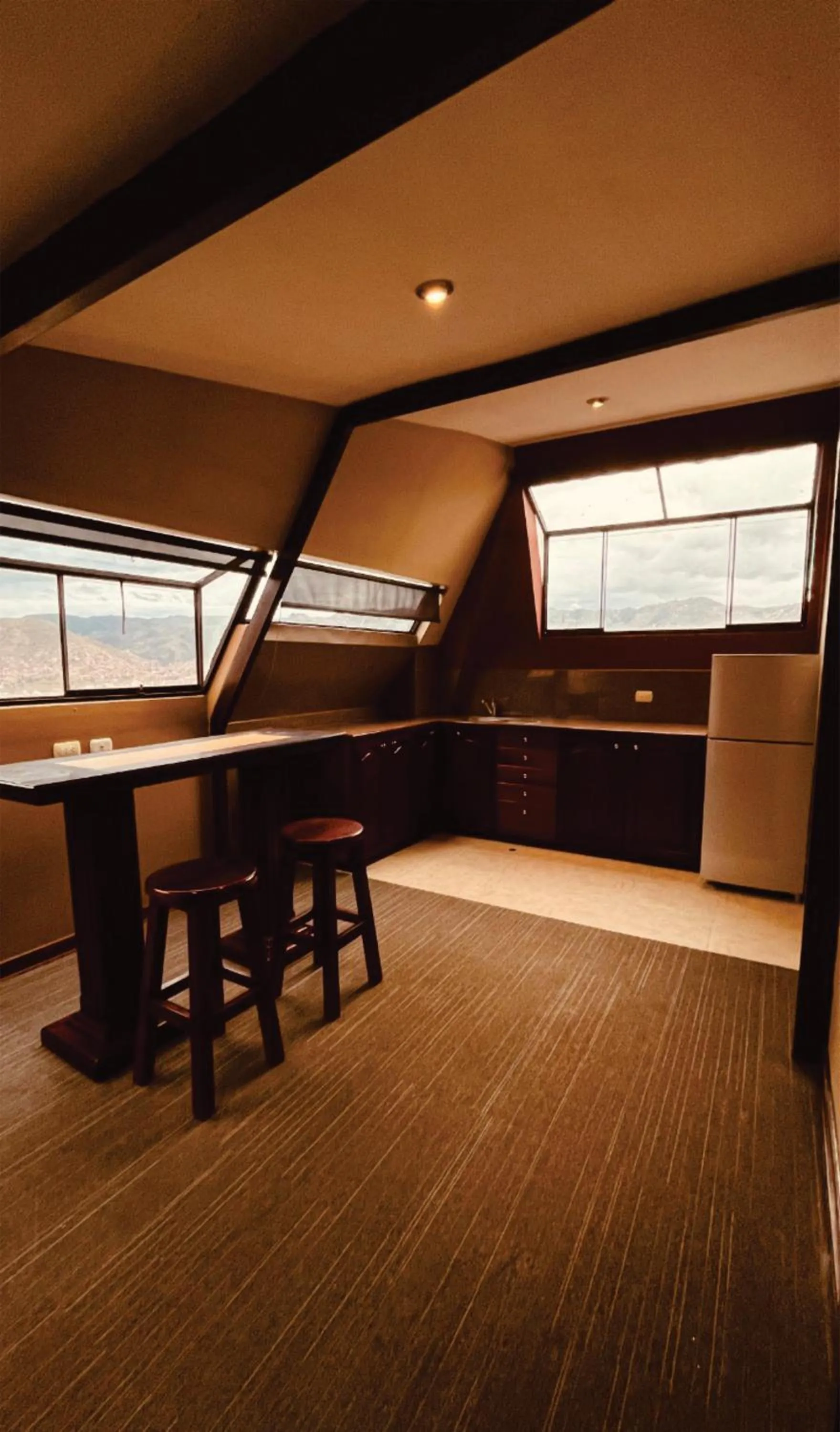 kitchen in APU MOUNTAIN LODGE CUSCO