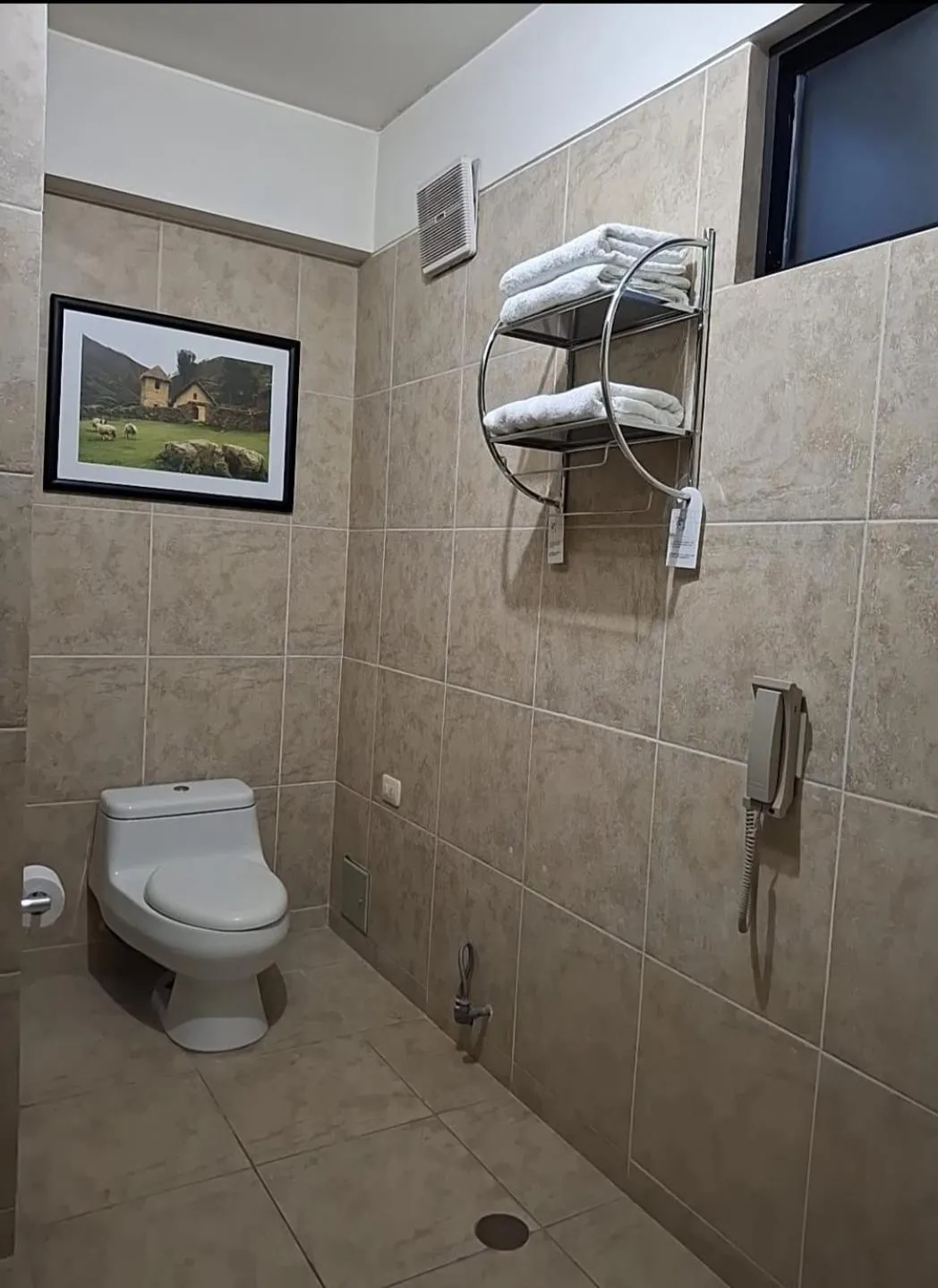 Bathroom in APU MOUNTAIN LODGE CUSCO