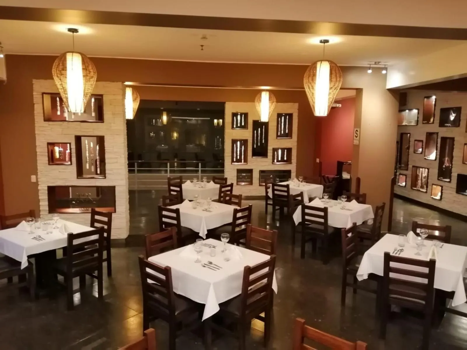 Restaurant/places to eat in APU MOUNTAIN LODGE CUSCO