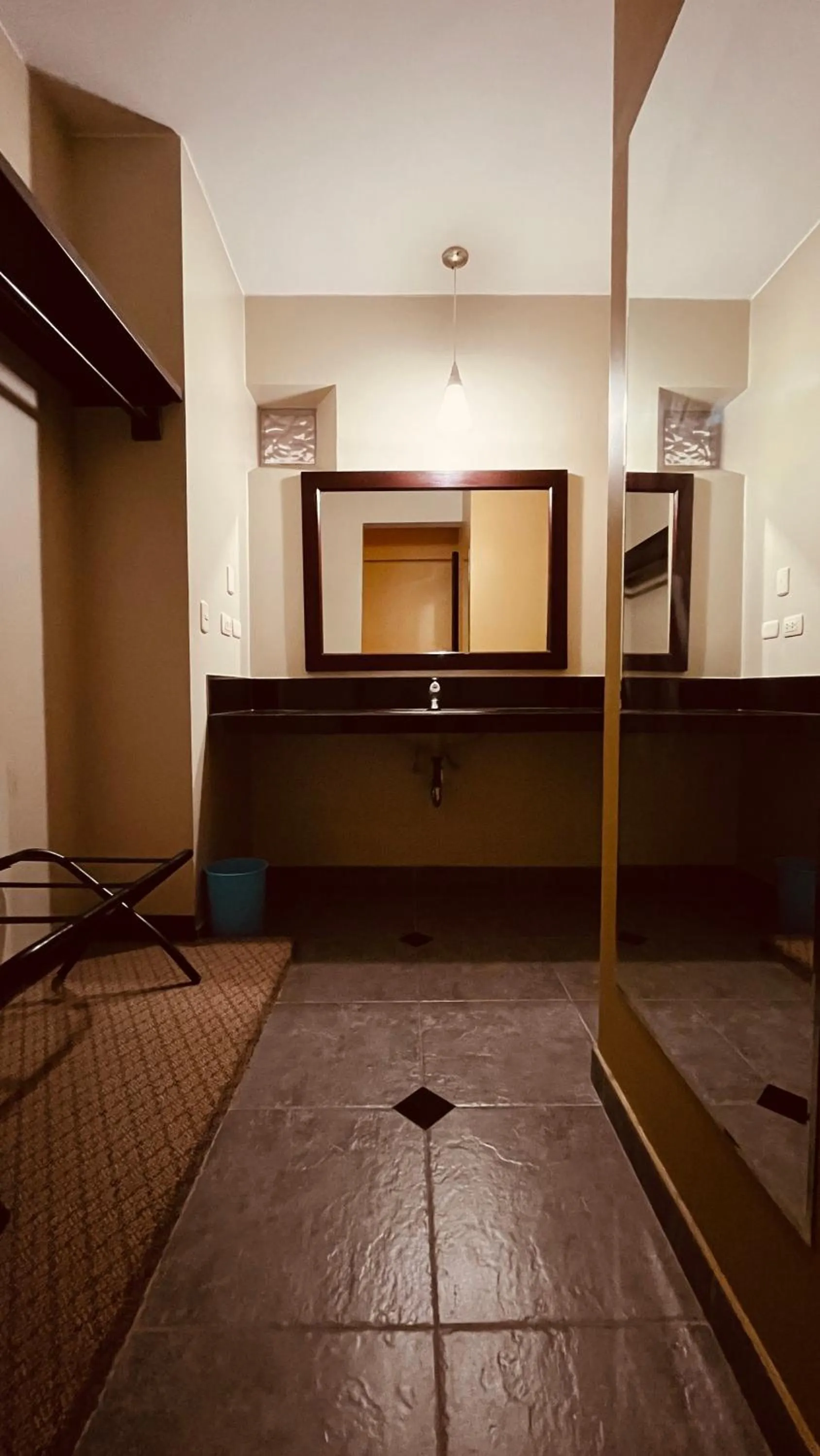 Bathroom in APU MOUNTAIN LODGE CUSCO