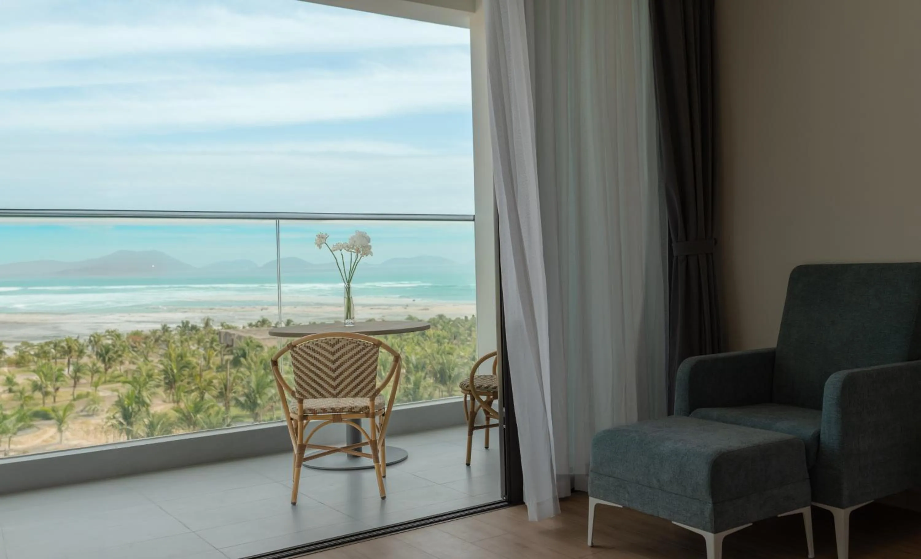 Balcony/Terrace in Aquamarine Cam Ranh - By Swandor