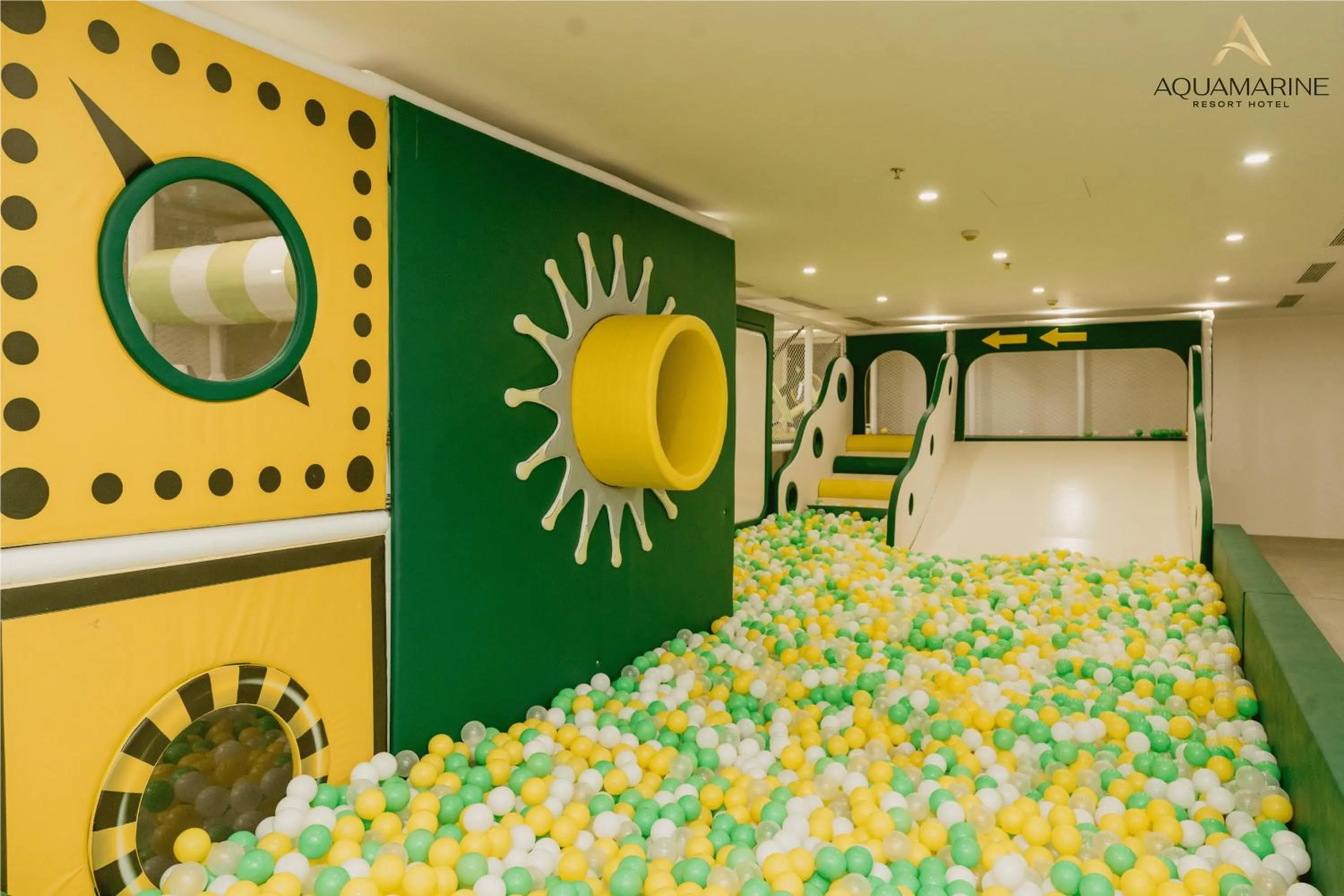 Children play ground in Aquamarine Cam Ranh - By Swandor