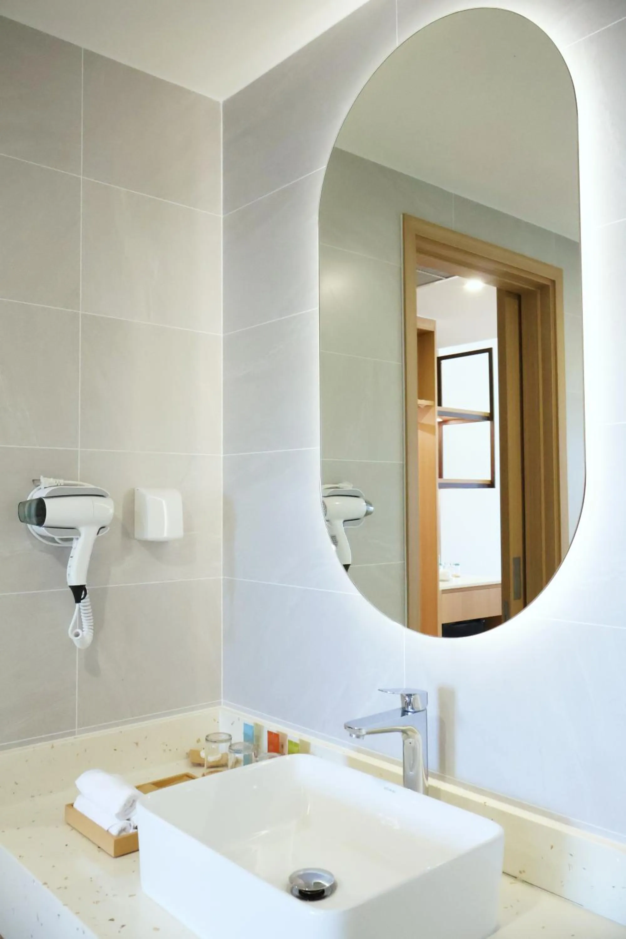 Bathroom in Aquamarine Cam Ranh - By Swandor