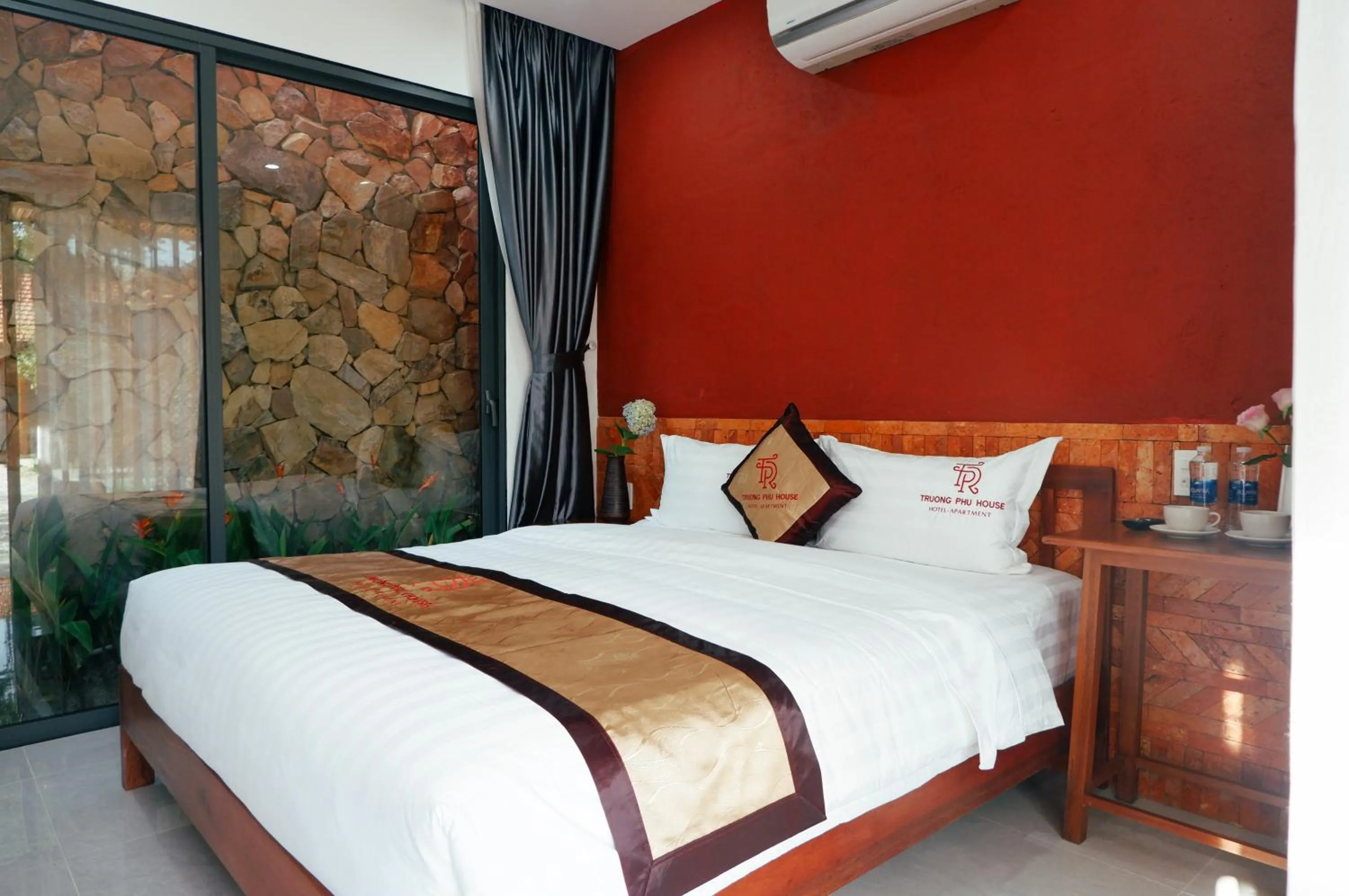 Bed in TRUONG PHU HOUSE - HOTEL & APARTMENT