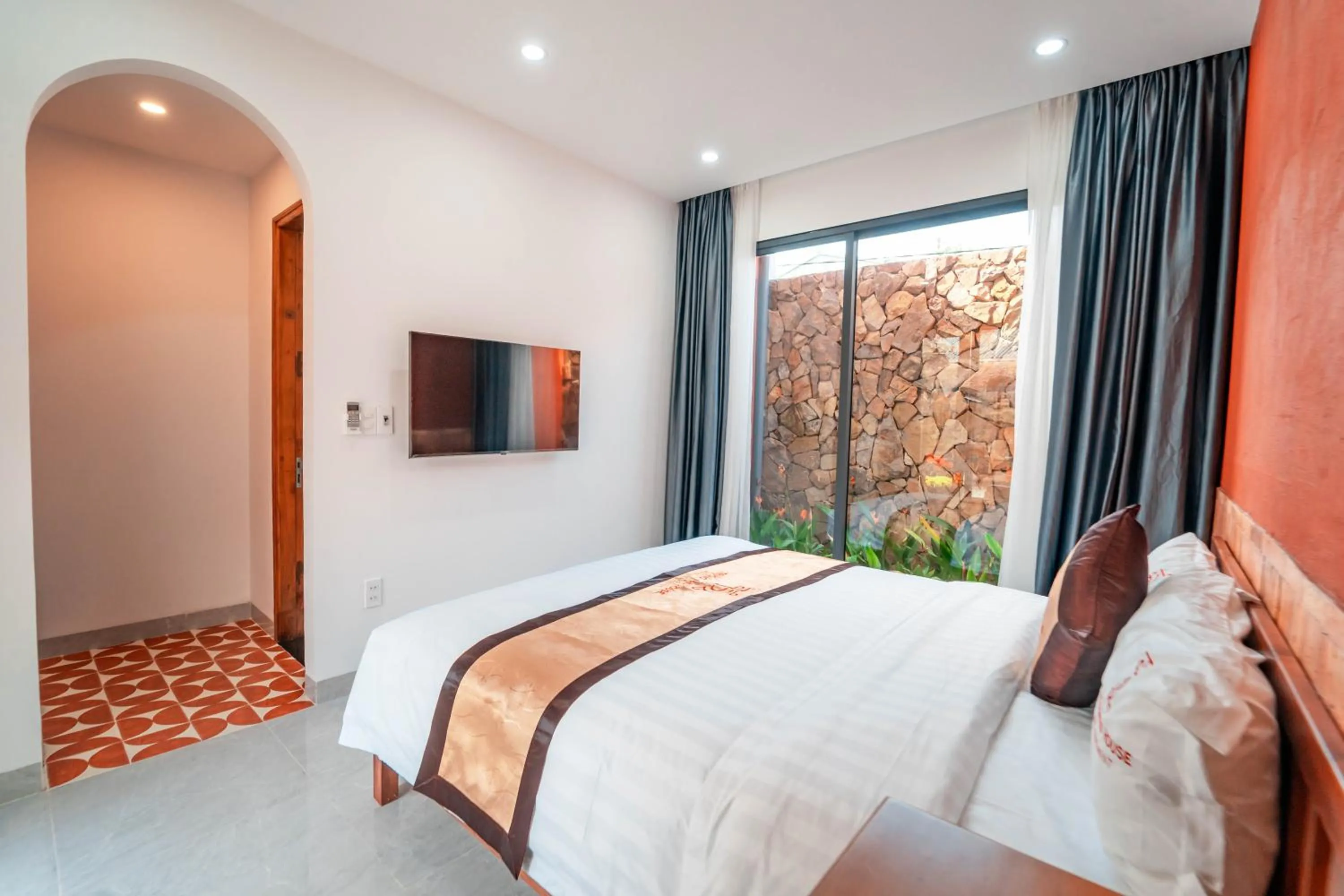 Bed in TRUONG PHU HOUSE - HOTEL & APARTMENT