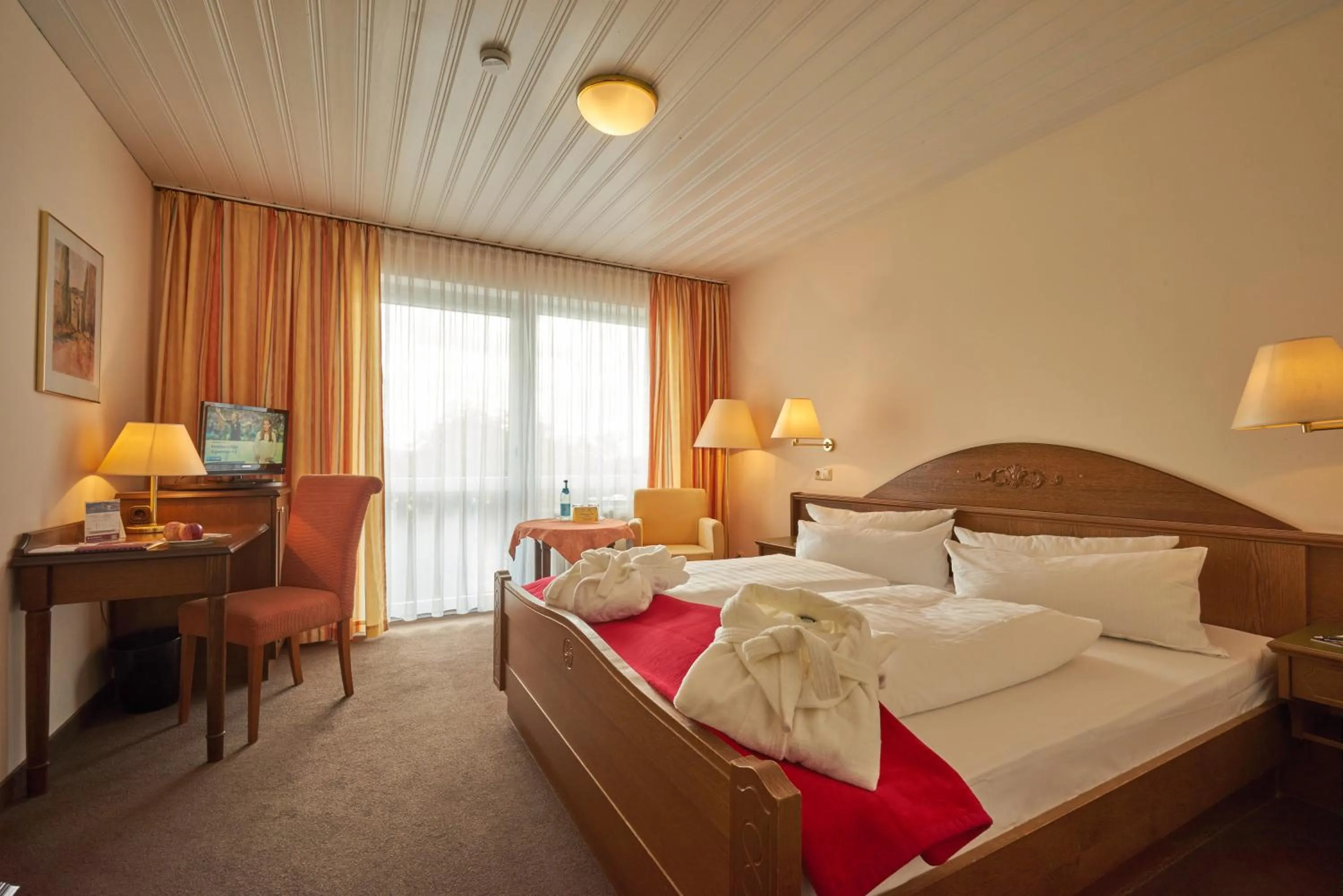 Balcony/Terrace, Bed in Wellnesshotel Zum Koch