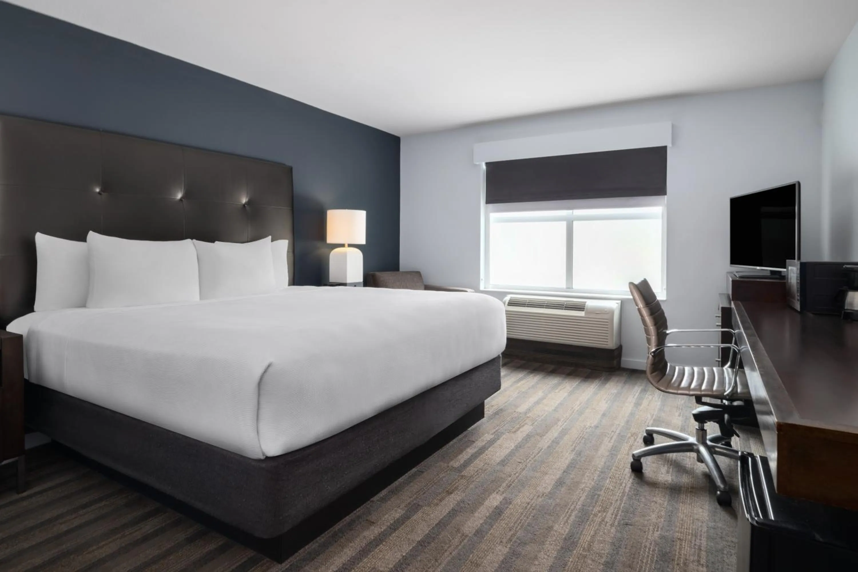 Bedroom, Bed in HYATT House Shelton