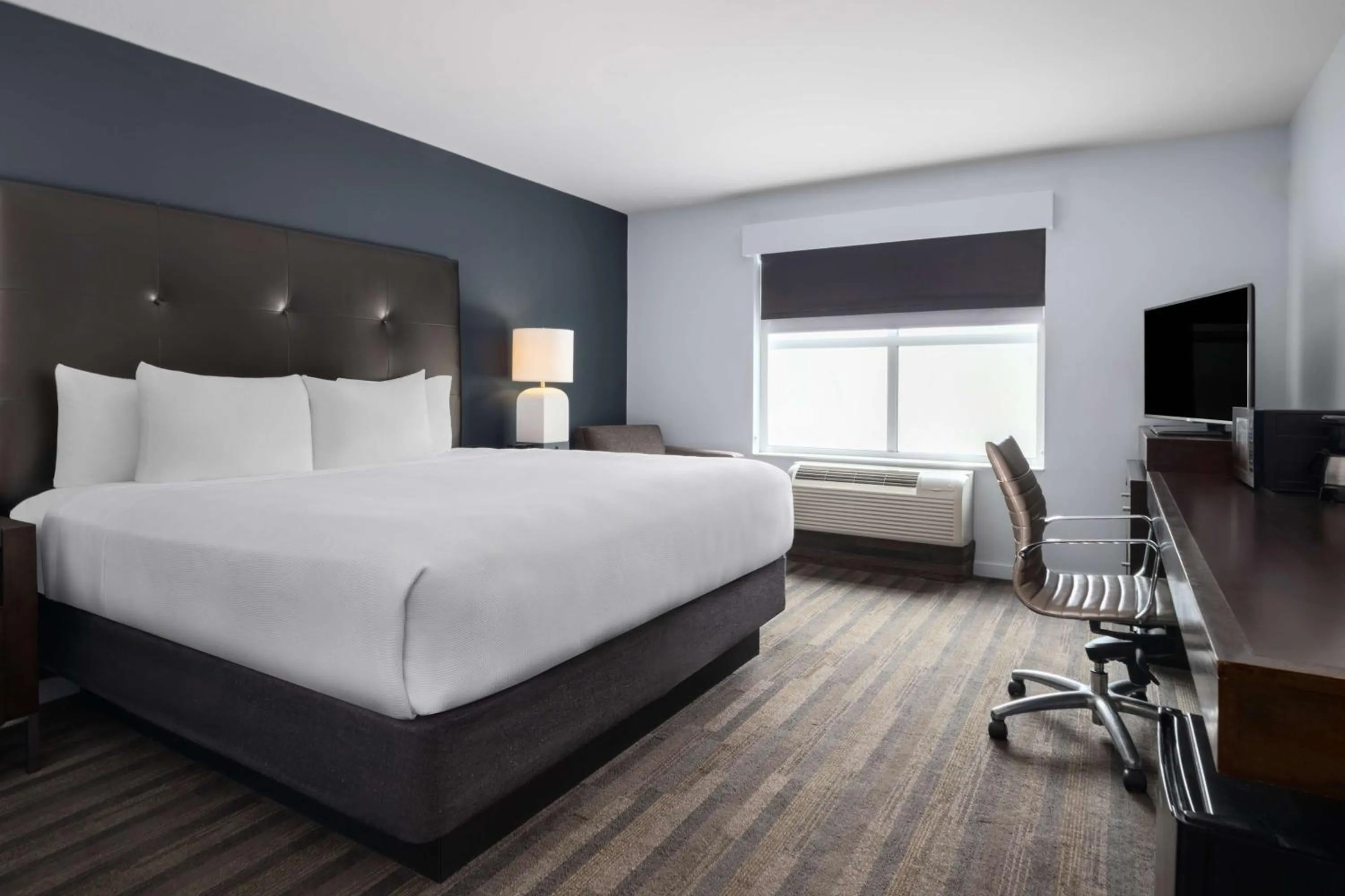 Bedroom, Bed in HYATT House Shelton