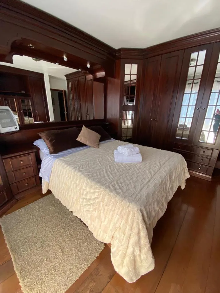 Bed in Apartamento Alto da Serra - 024