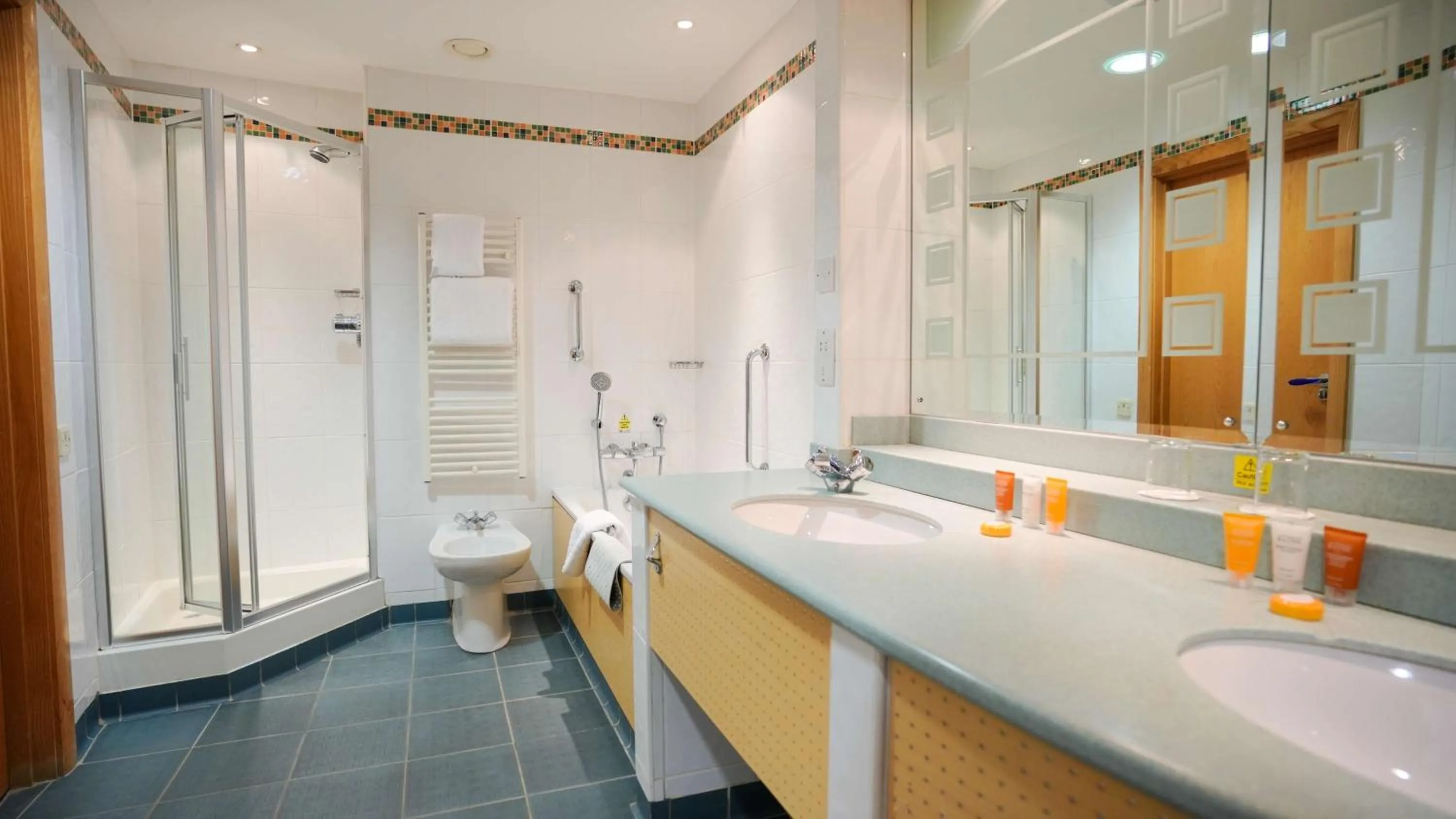 Bathroom in The Bolton Stadium Hotel, a member of Radisson Individuals
