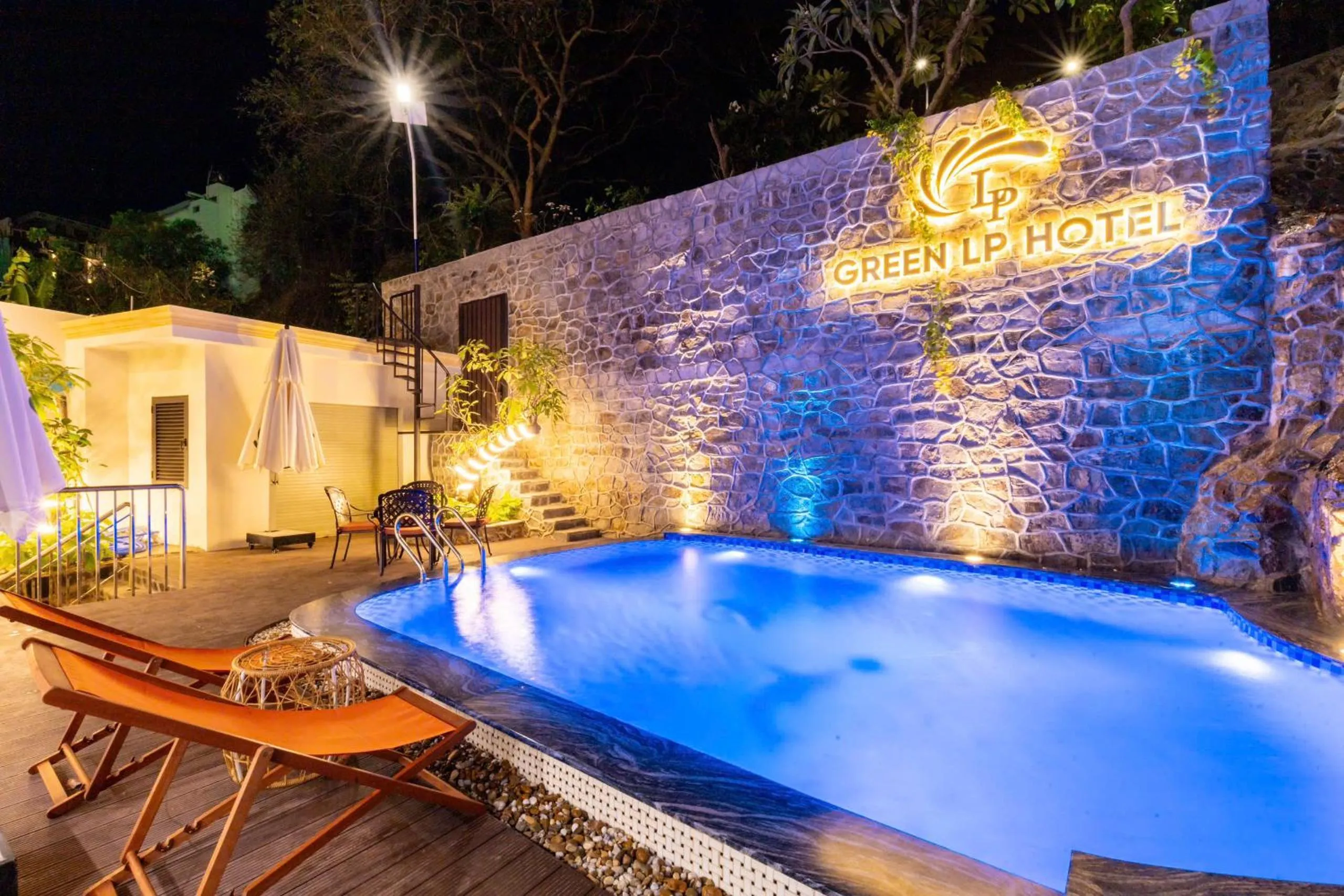 Night in Green LP Hotel & Apartment