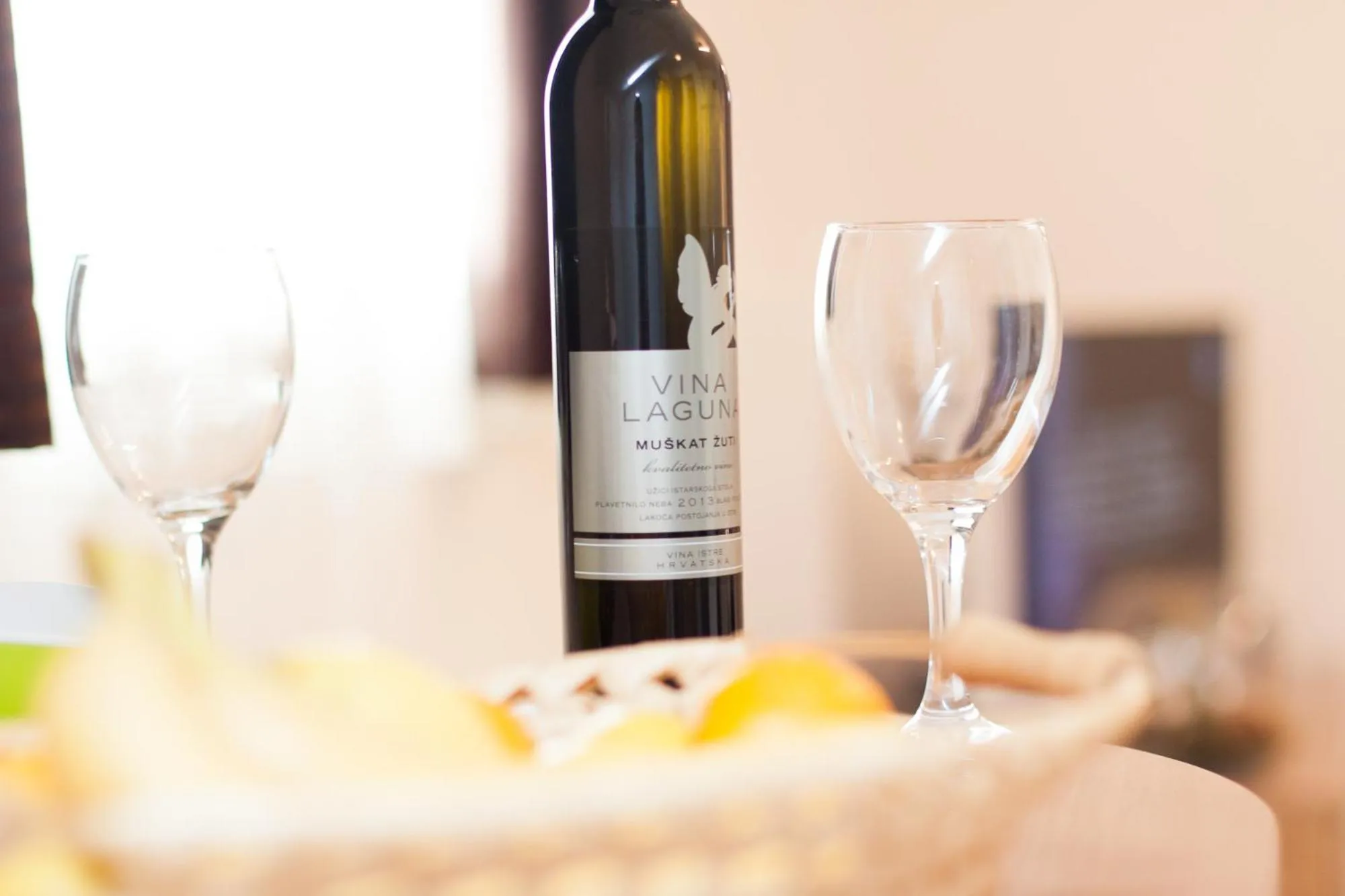 Decorative detail in Rooms Garden Zagreb Airport