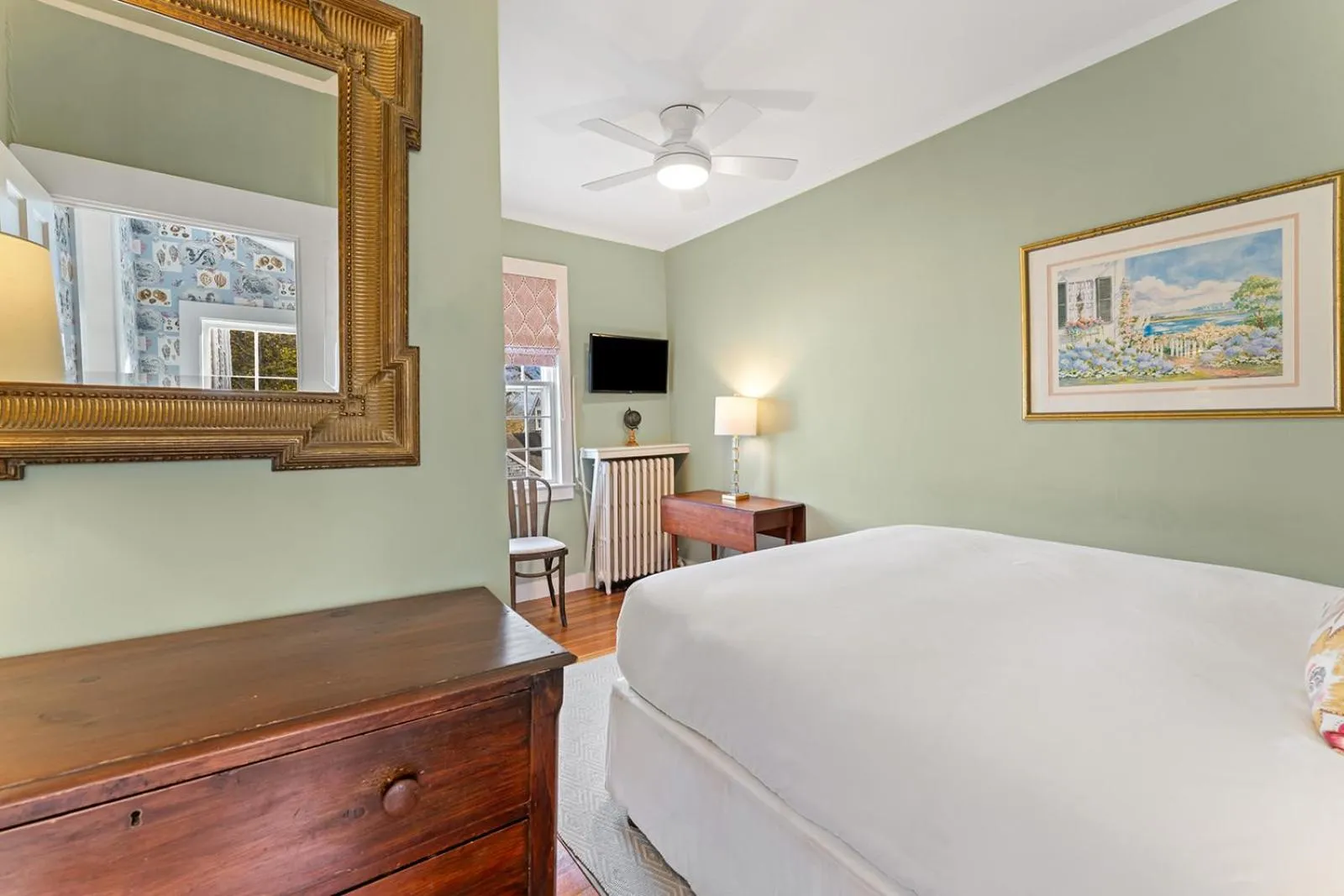 Bed in Nantucket Resort Collection