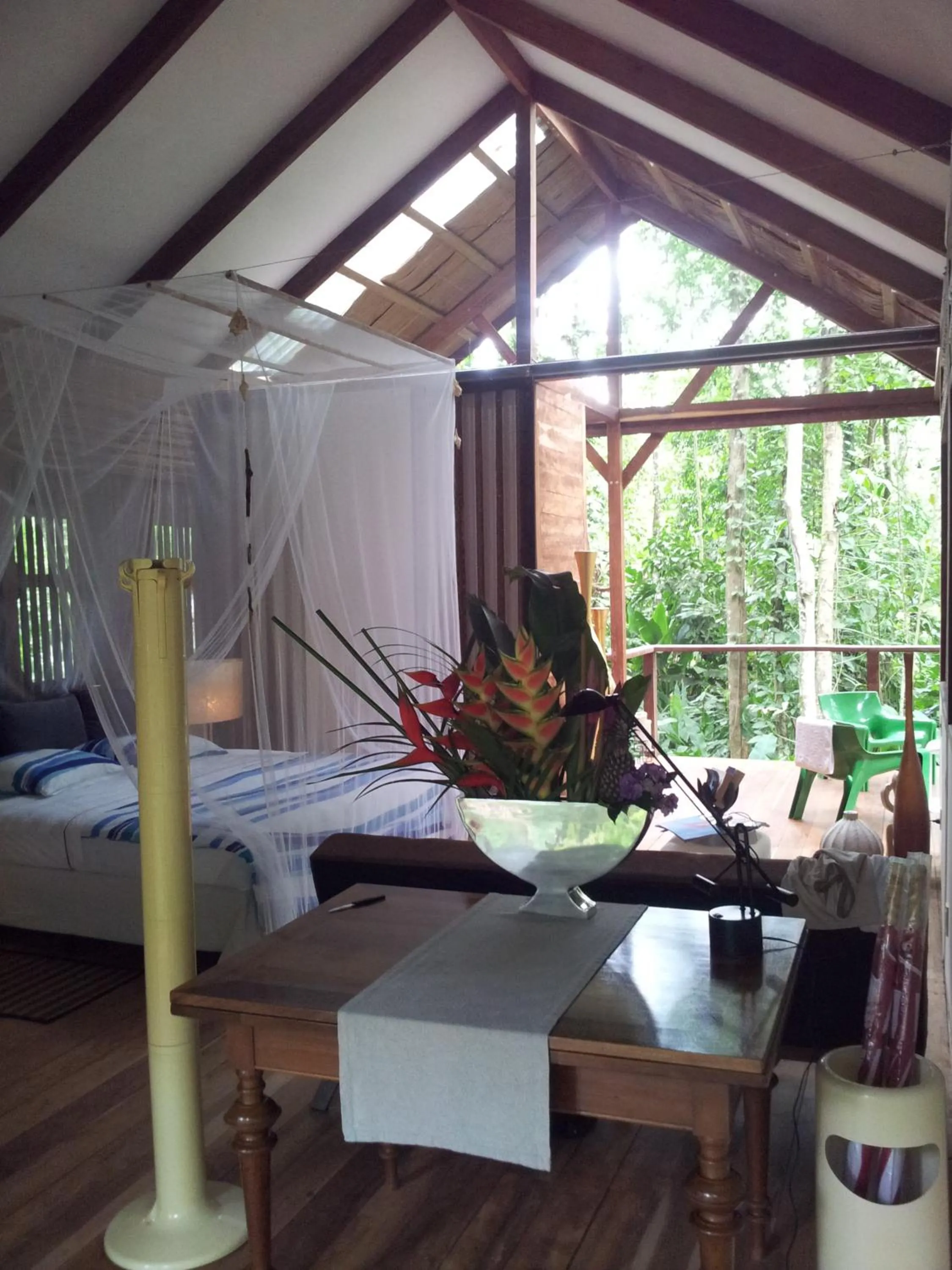 Decorative detail, Bed in Mar Verde Lodge