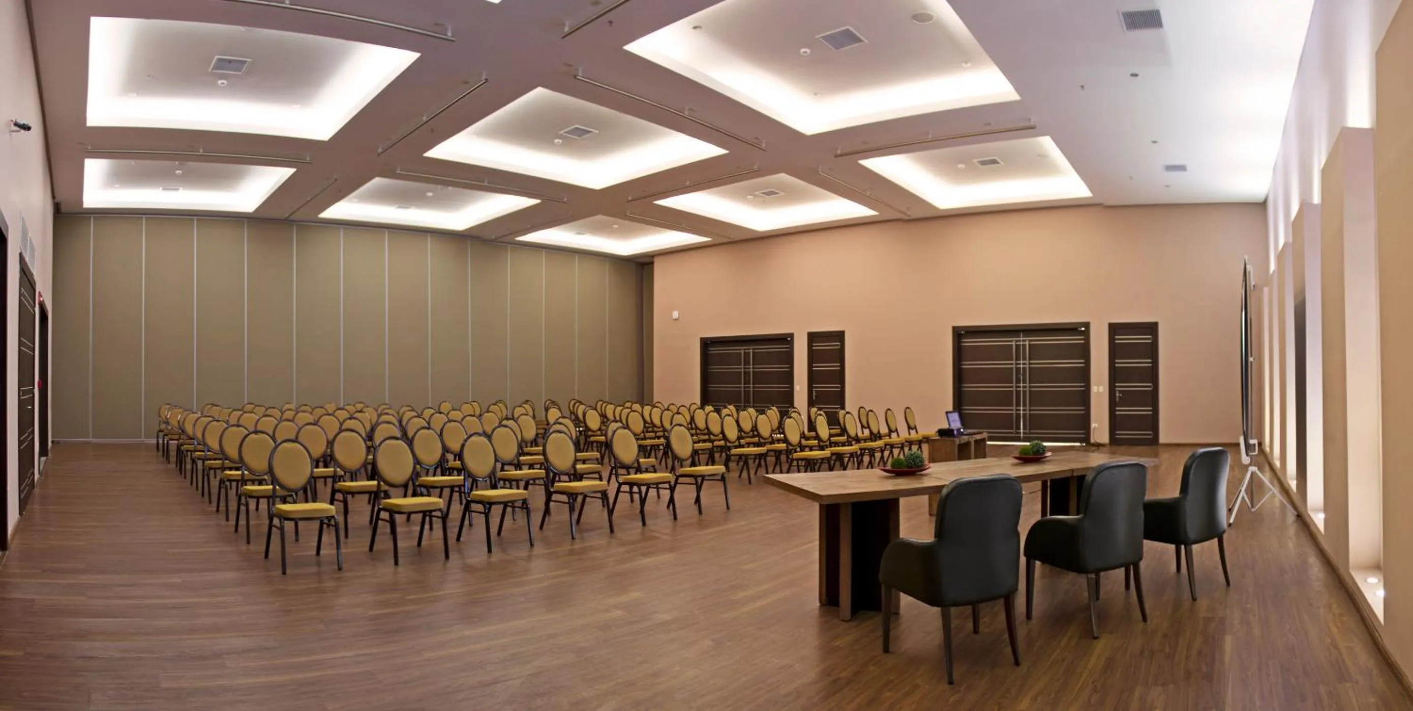 Business facilities in Awa Resort Hotel