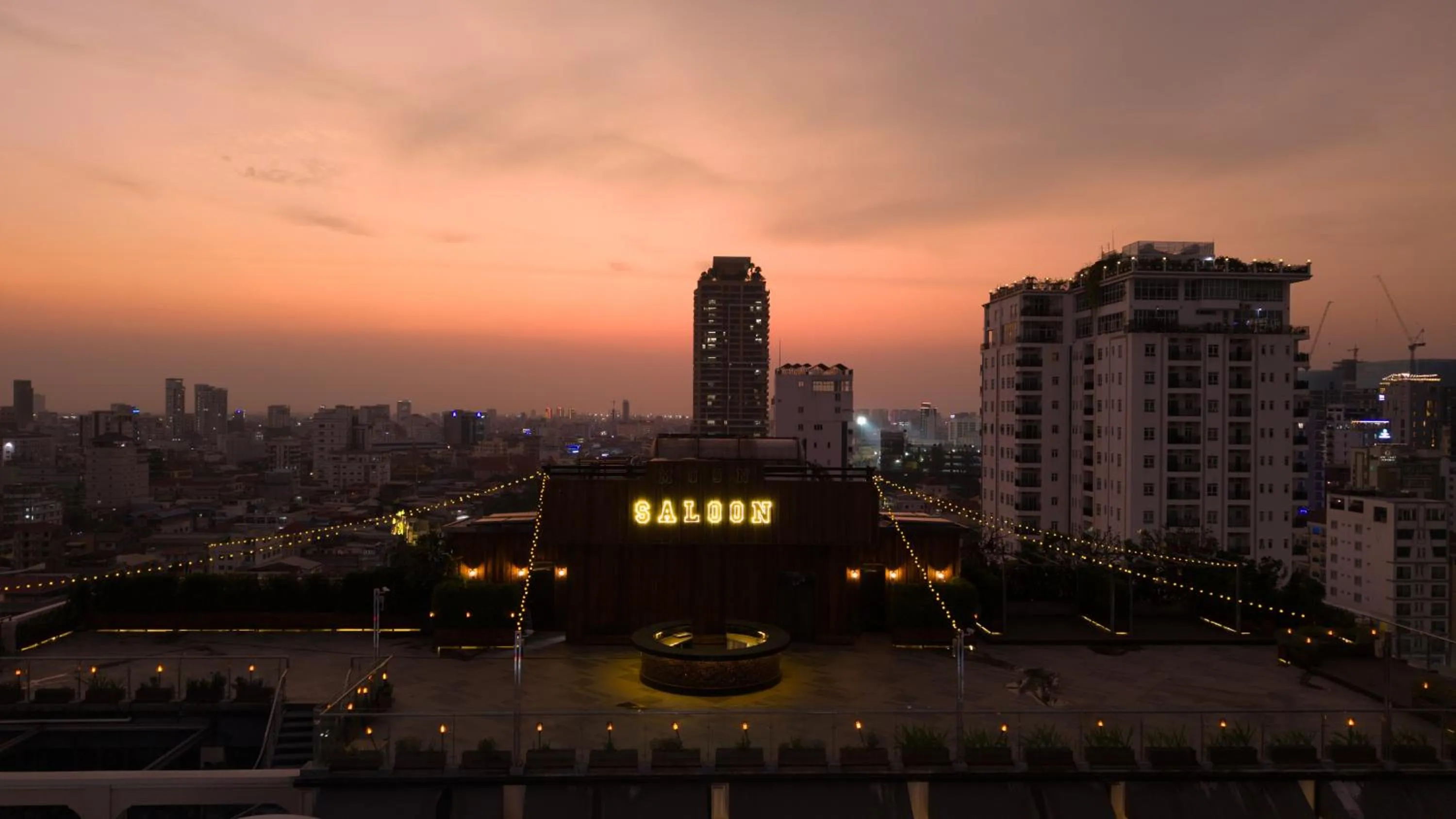 City view in Maxx Phnom Penh Downtown By H World
