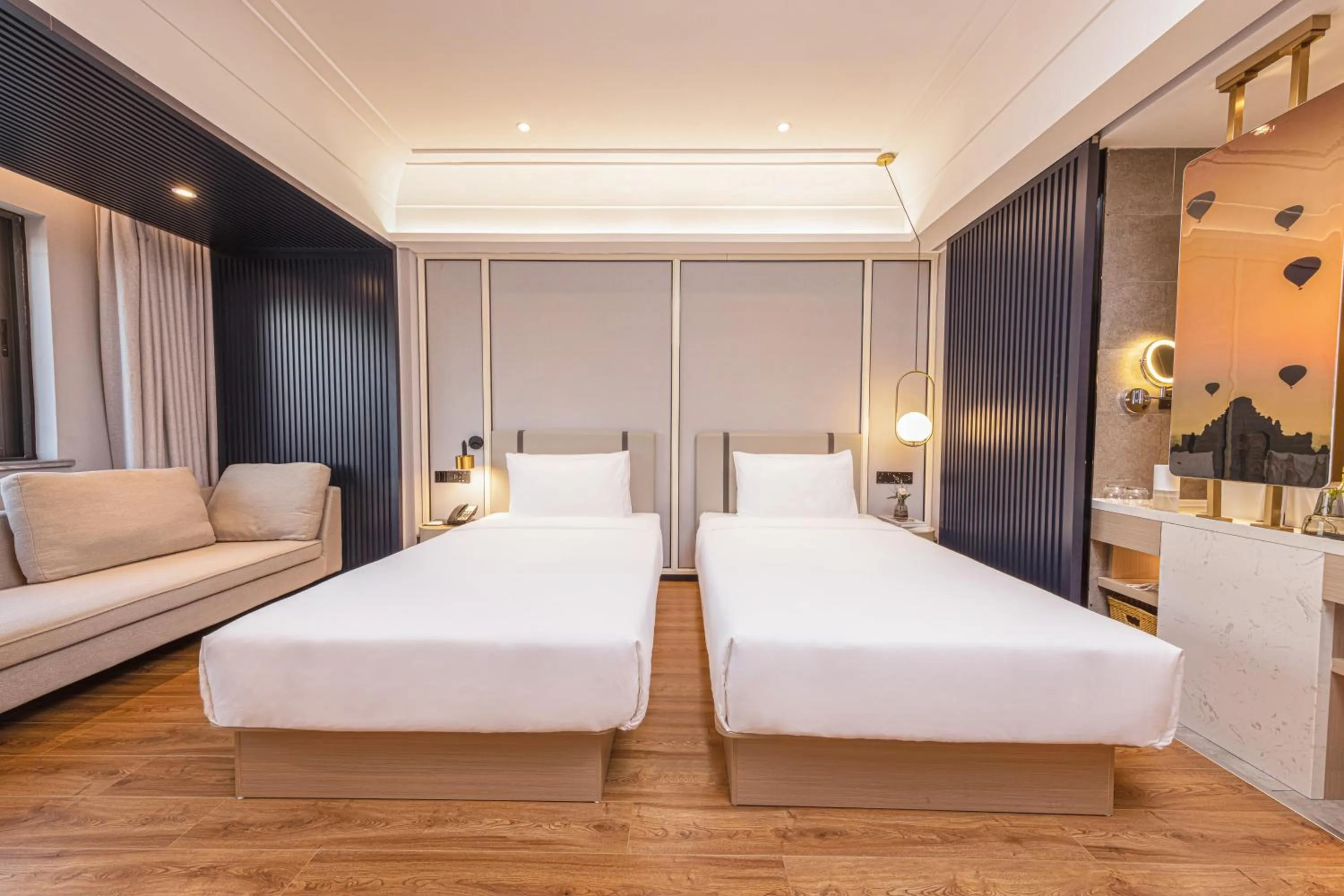 Bed in Marco Polo Hotel