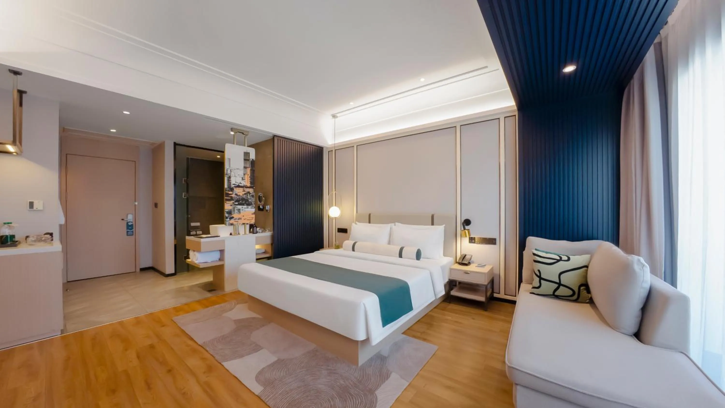 Bedroom, Bed in Maxx Phnom Penh Downtown By H World