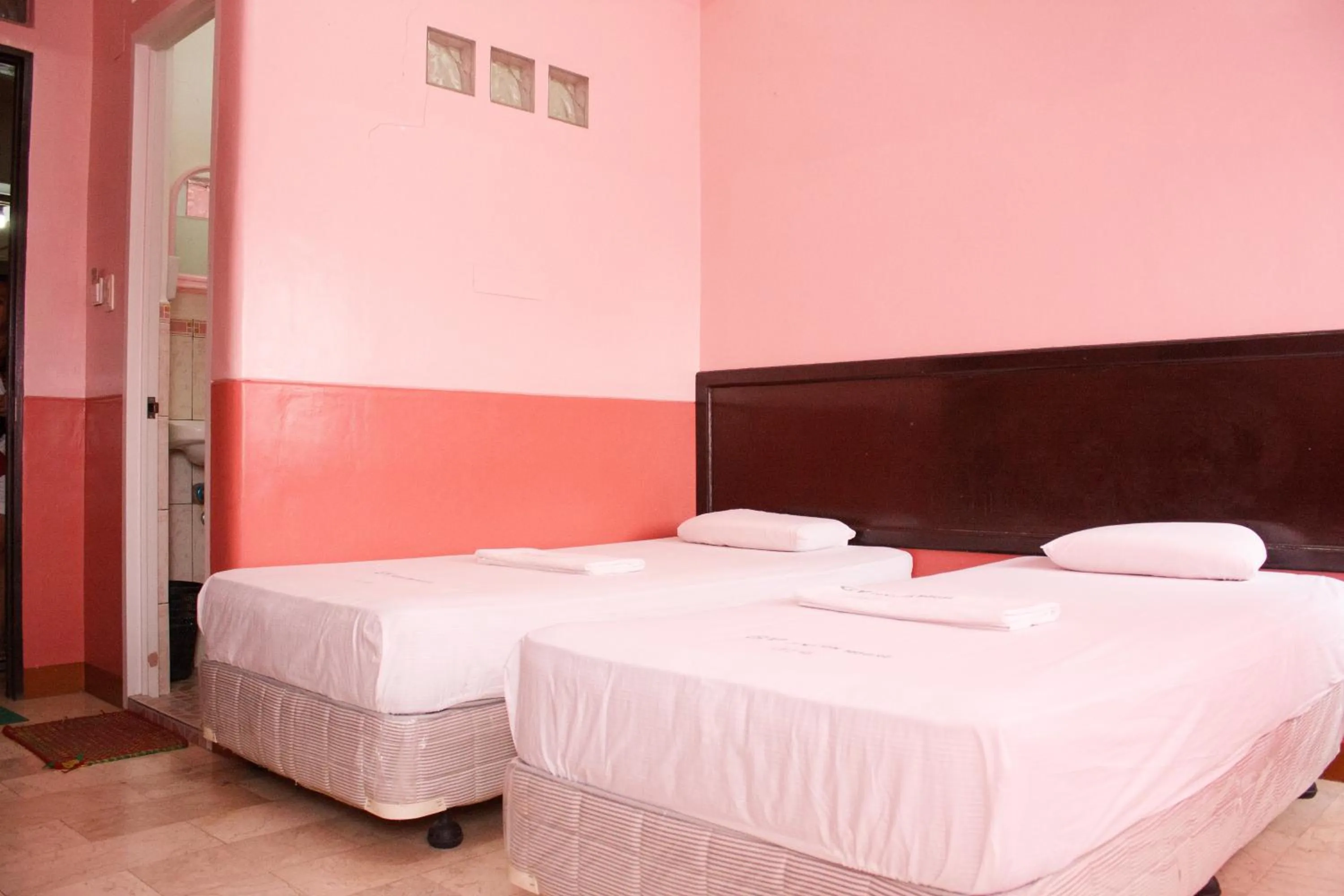 Bed in GV Hotel - Baybay