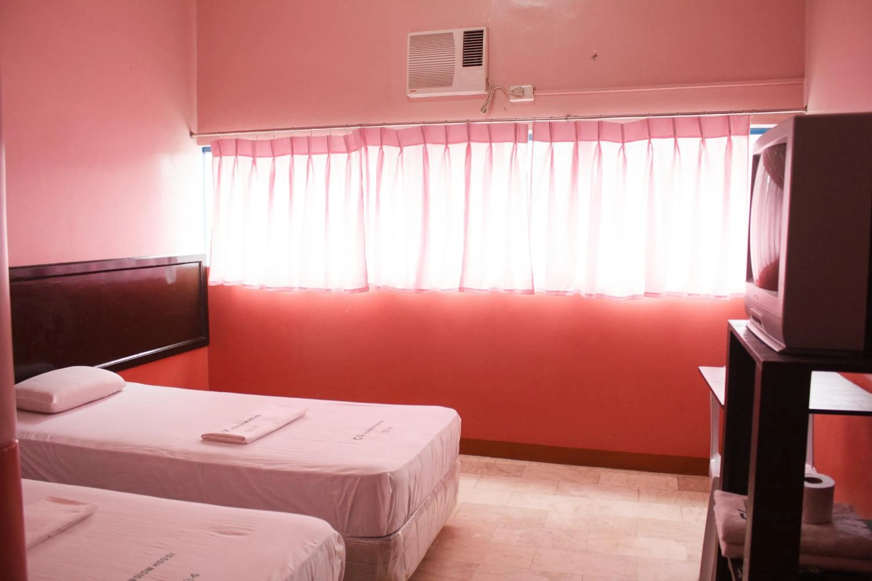 Bed in GV Hotel - Baybay