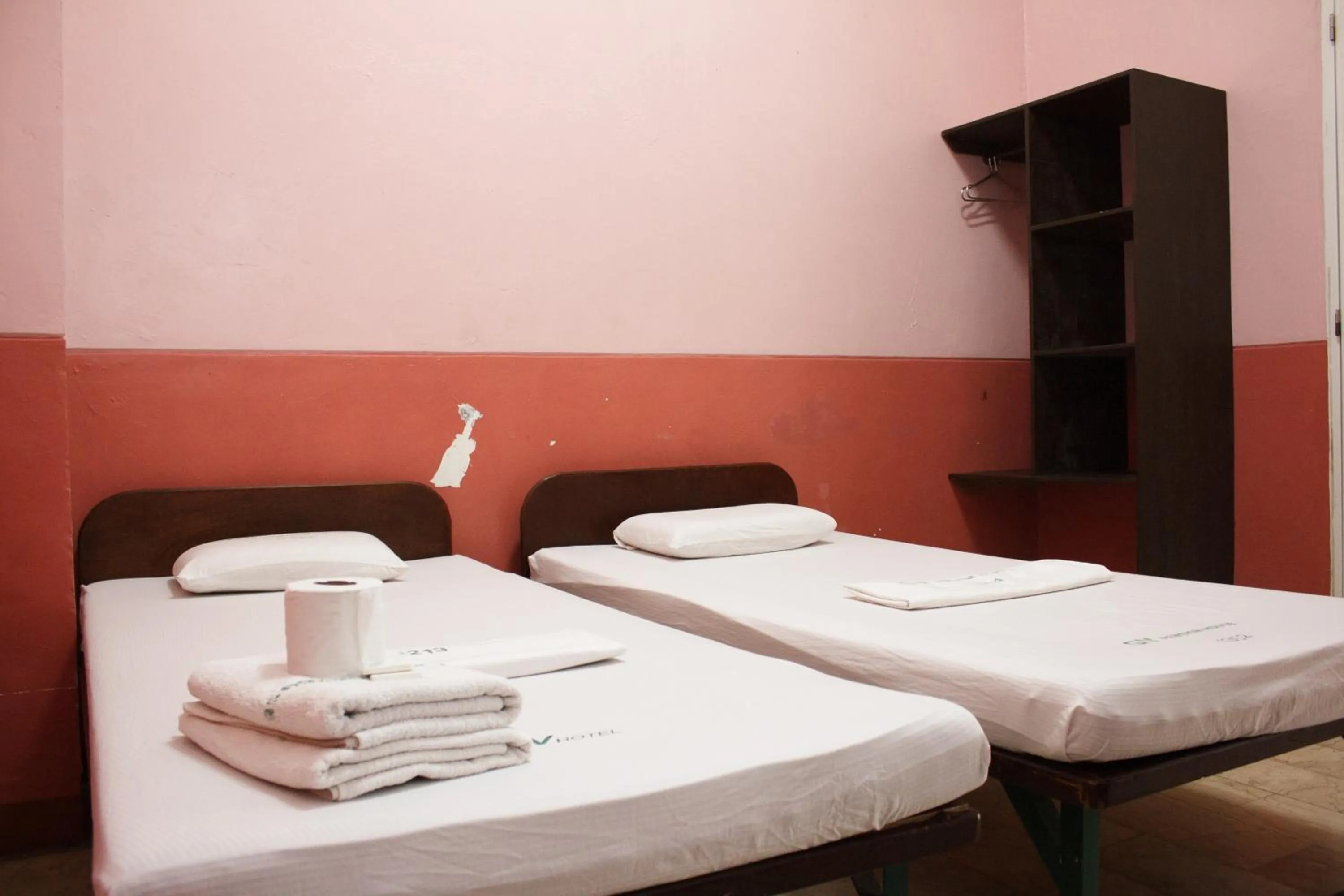 Bed in GV Hotel - Baybay