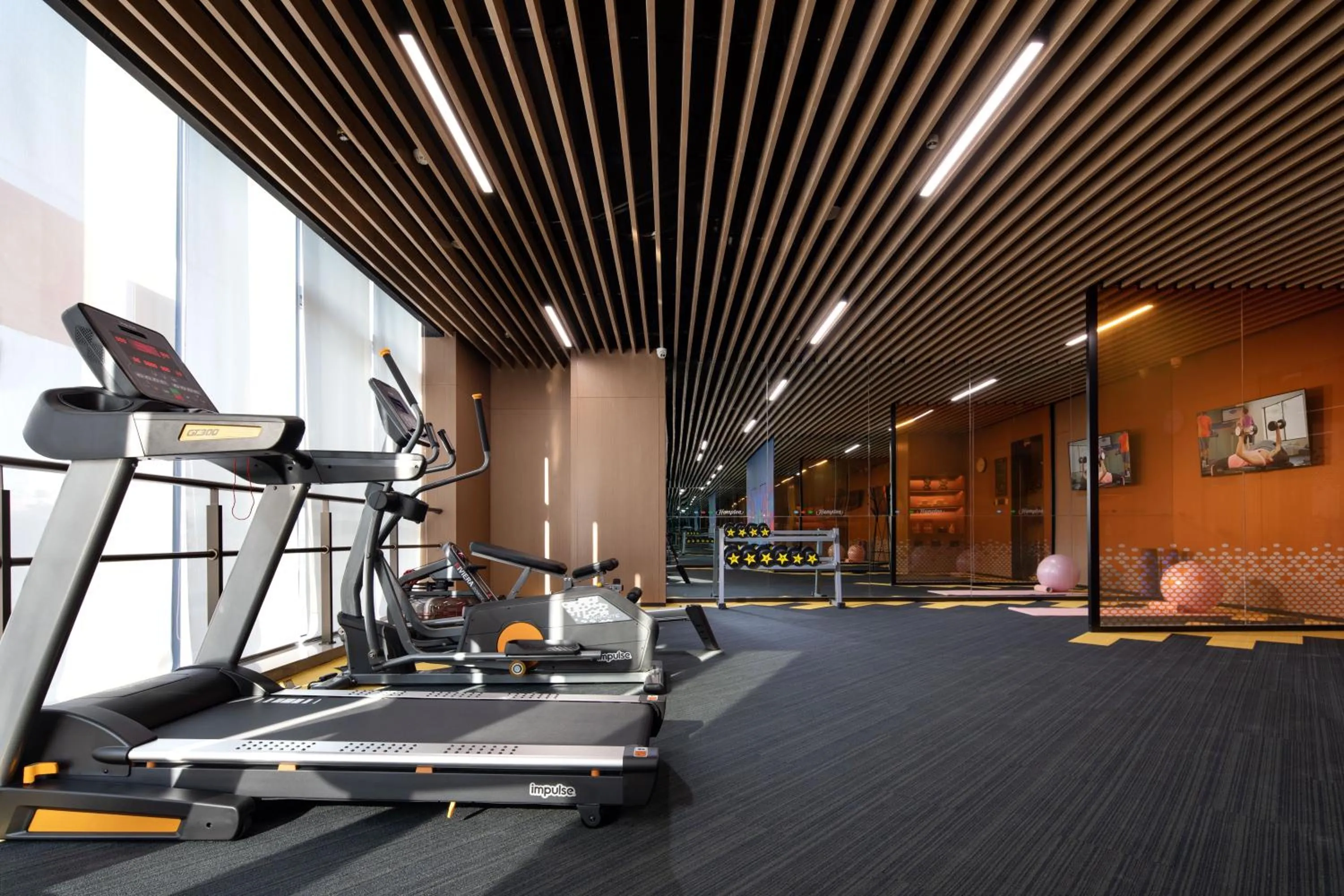 Fitness centre/facilities in Hampton by Hilton Guigang