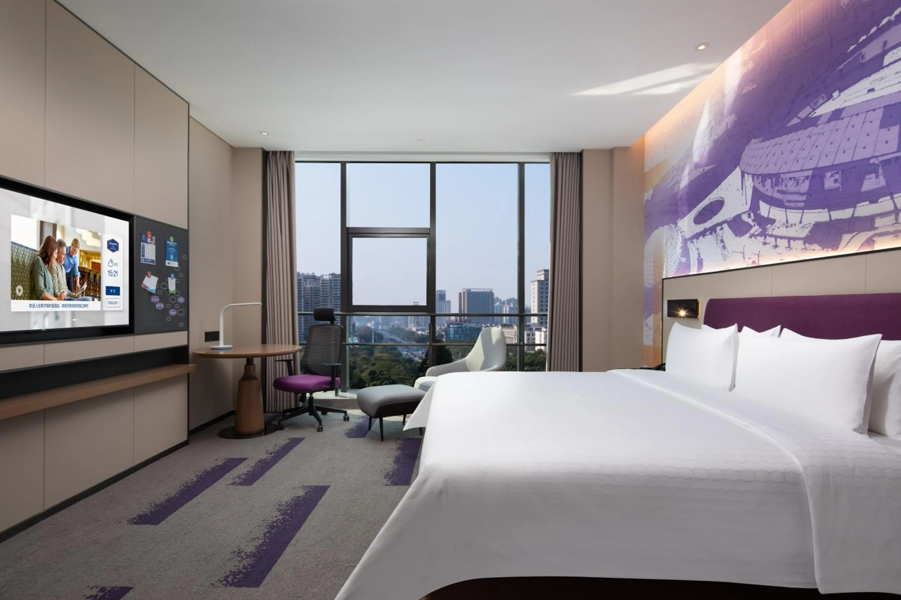 Photo of the whole room, Bed in Hampton by Hilton Guigang