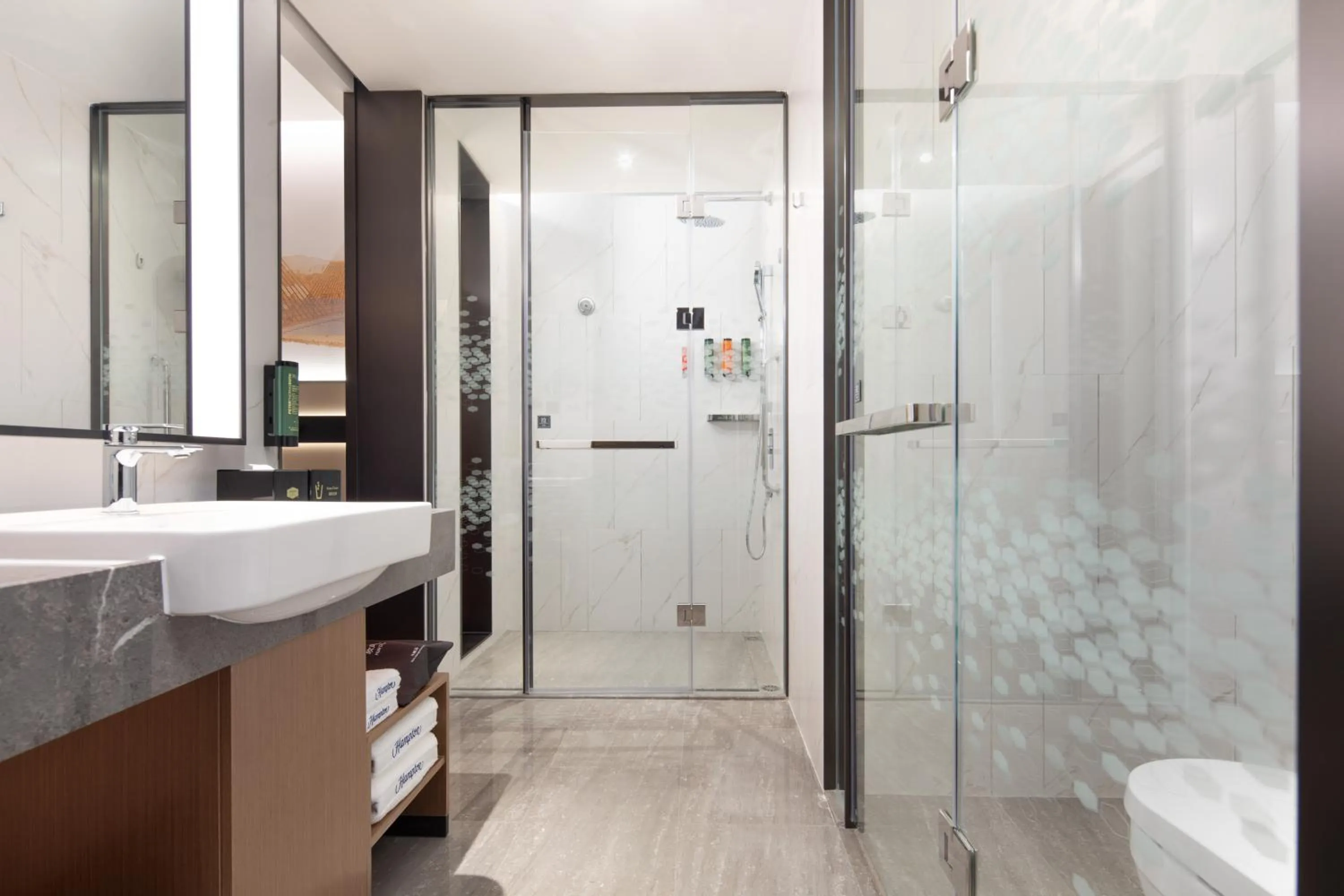 Hampton by Hilton Guigang