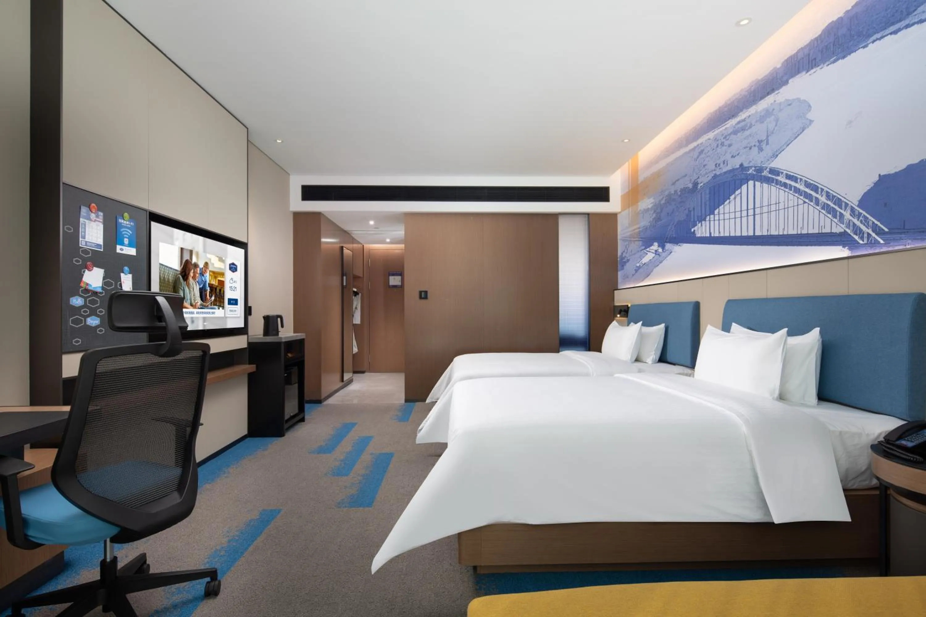 Bed in Hampton by Hilton Guigang