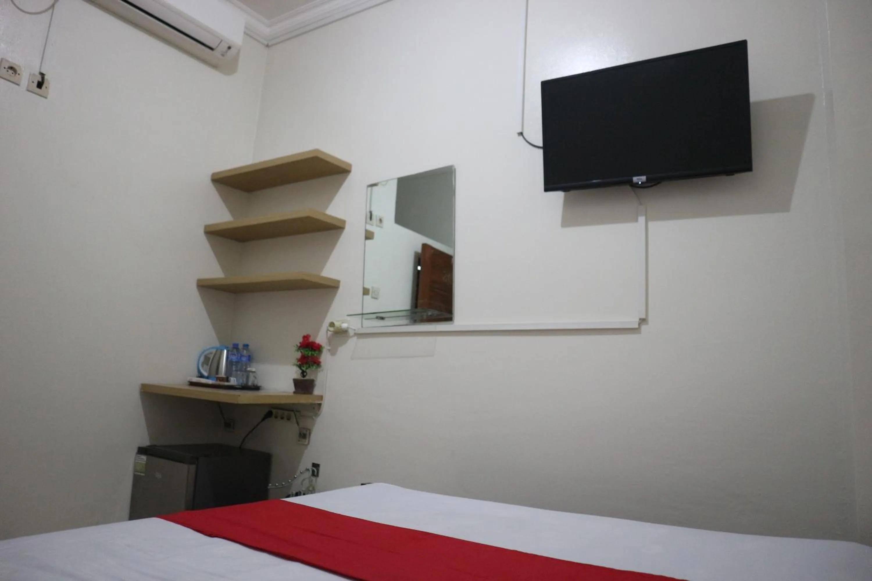 TV and multimedia, Bed in Kost K23