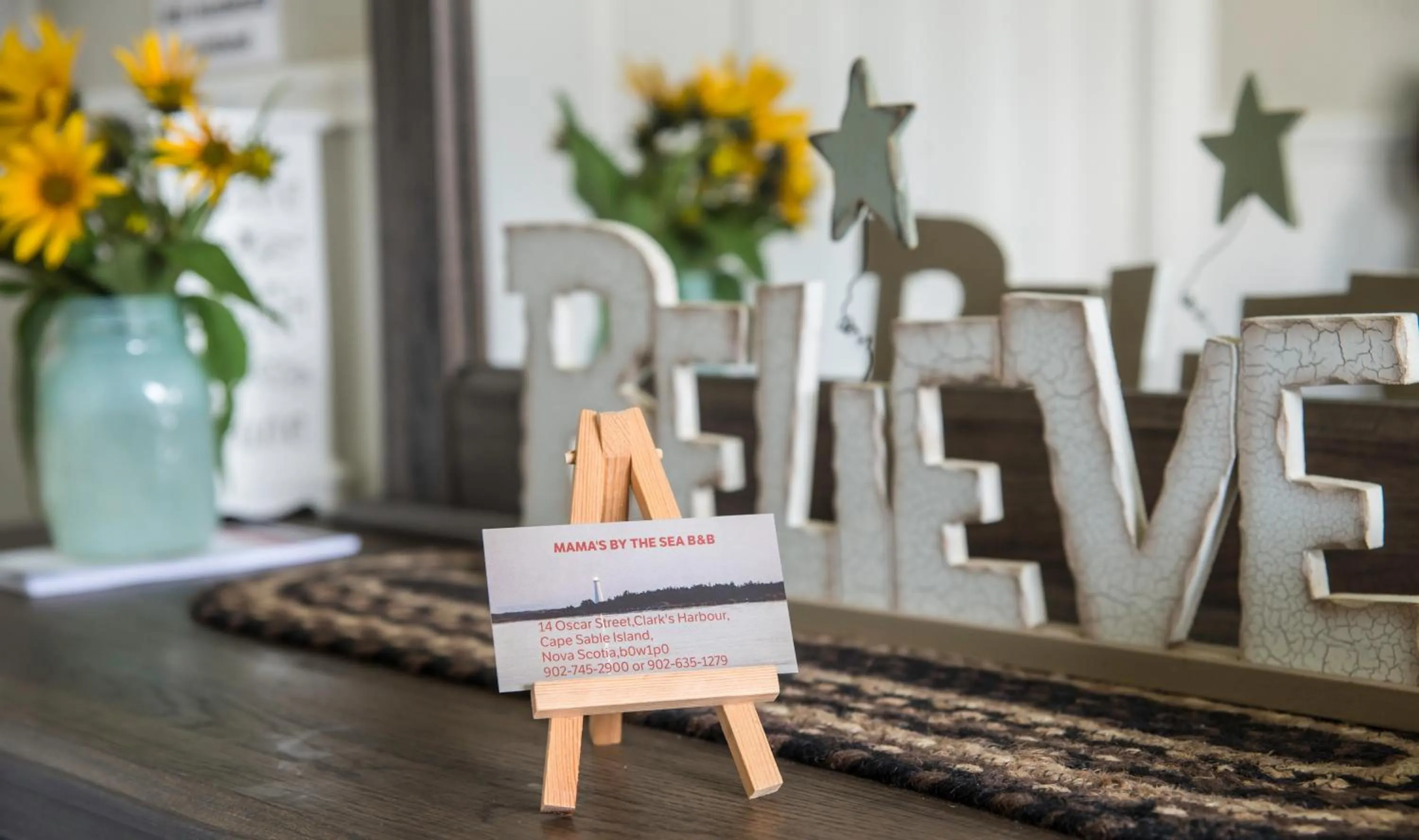 Decorative detail in Mama`s By The Sea B&B