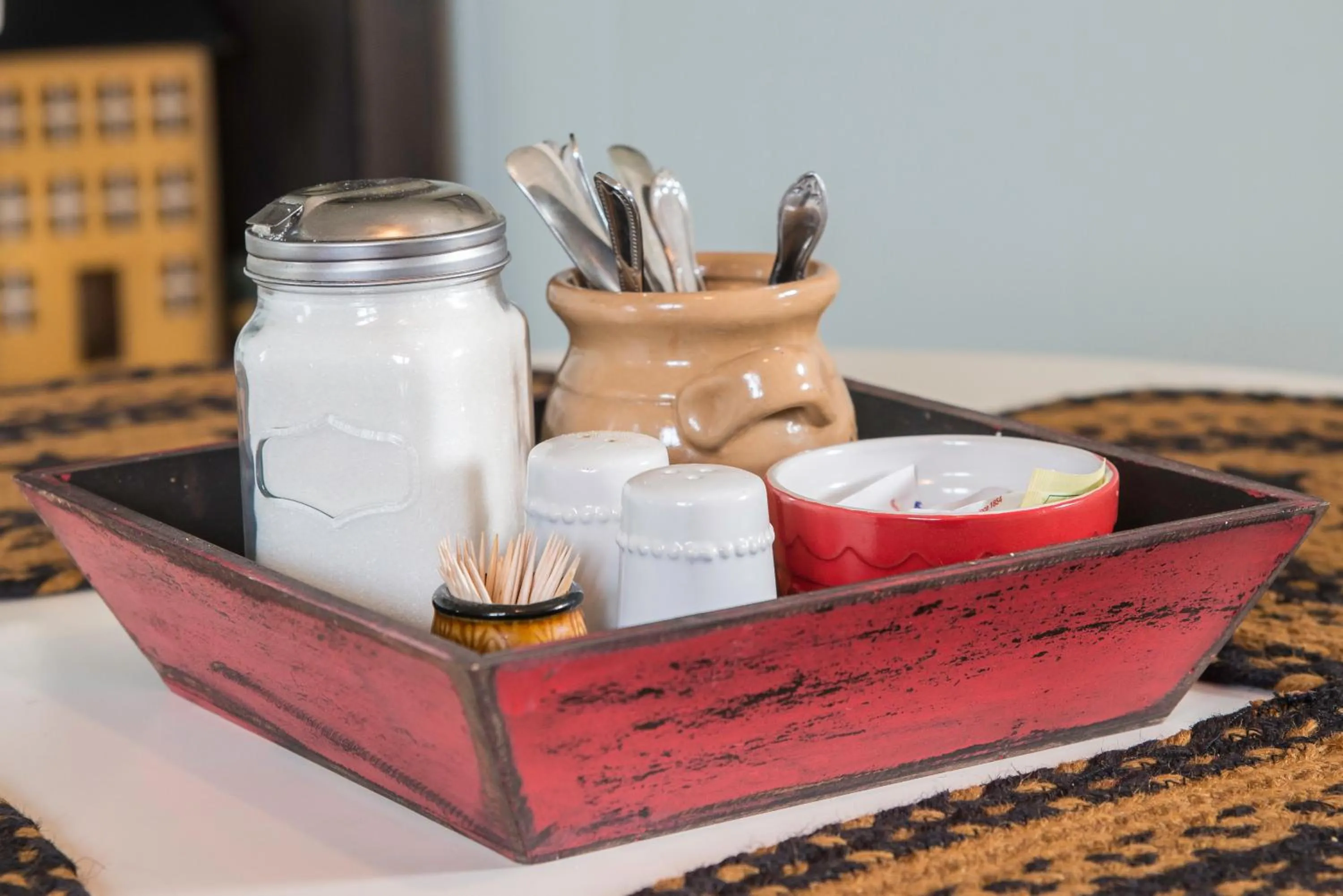 Decorative detail in Mama`s By The Sea B&B