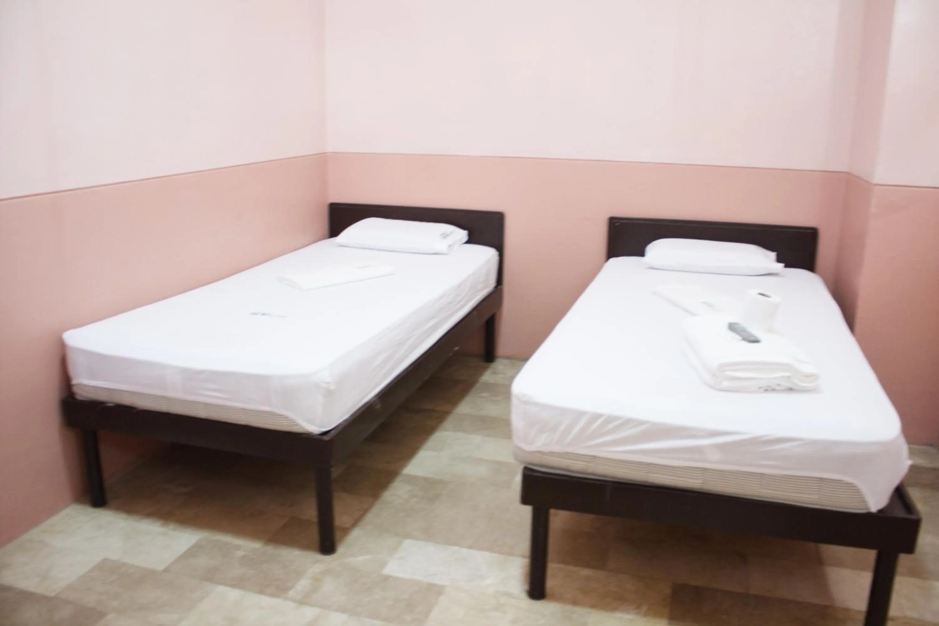 Bed in GV Hotel - Borongan