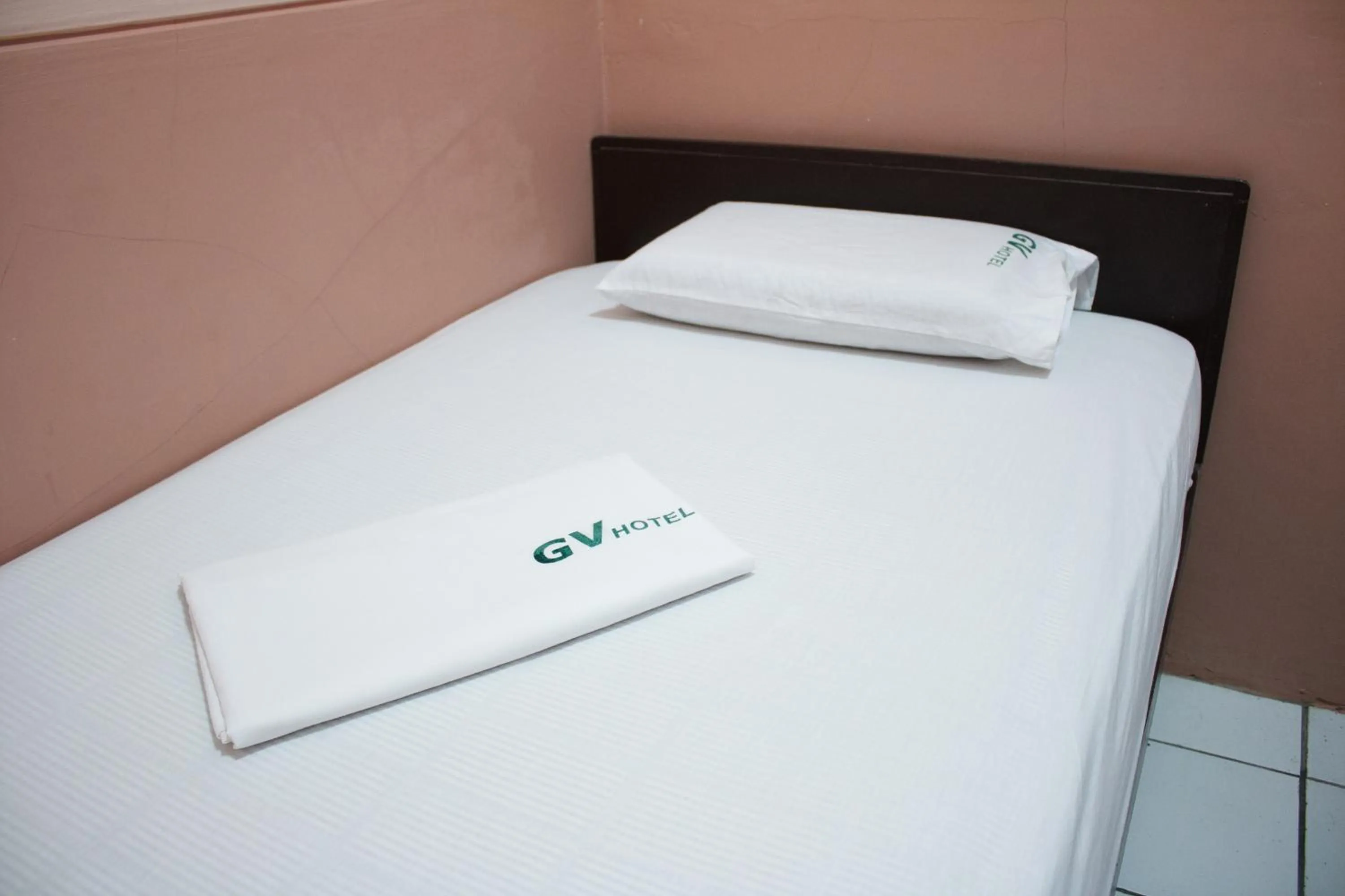 Bed in GV Hotel - Borongan