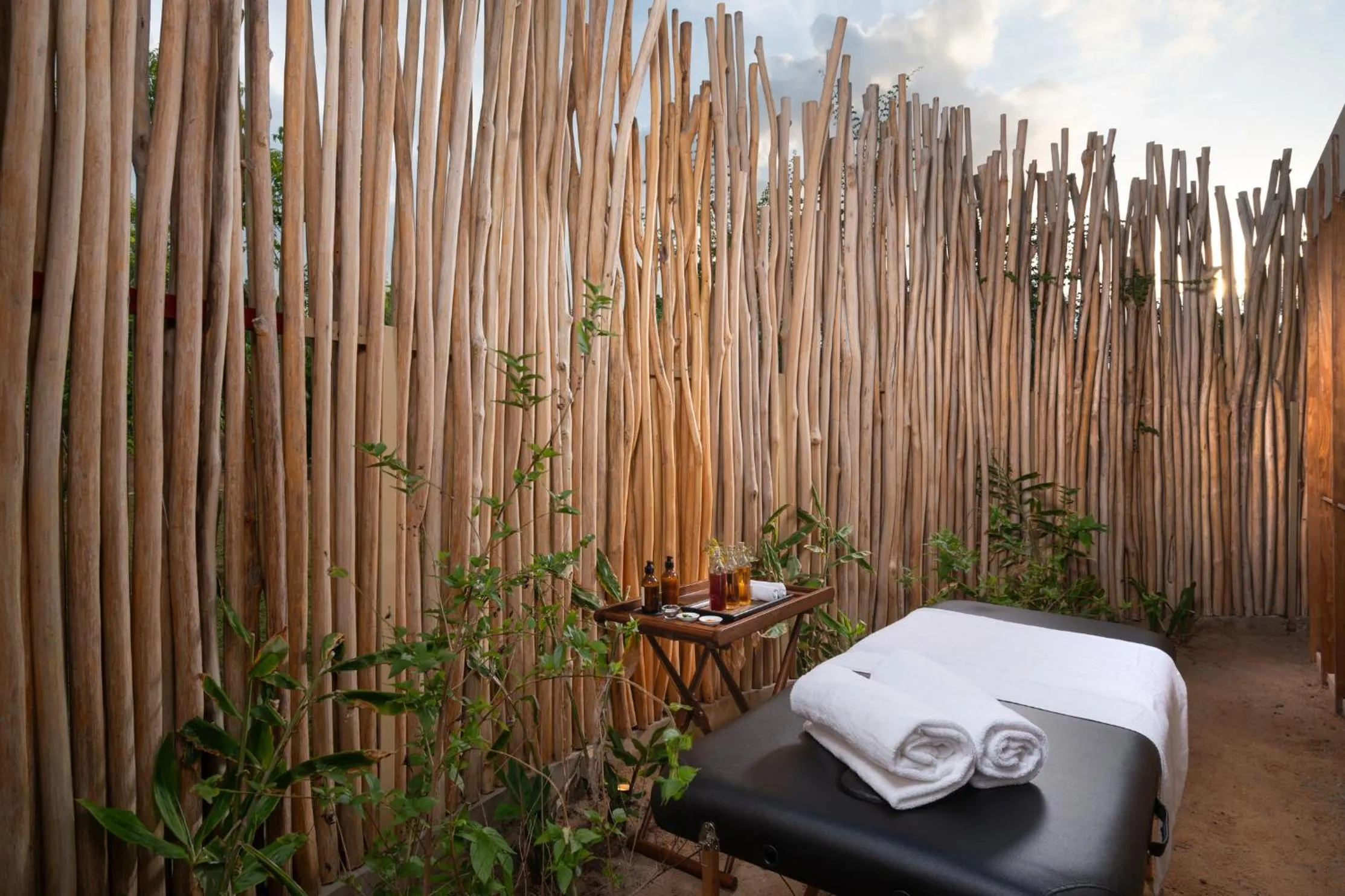 Massage in Taru Villas Villu - Wilpattu