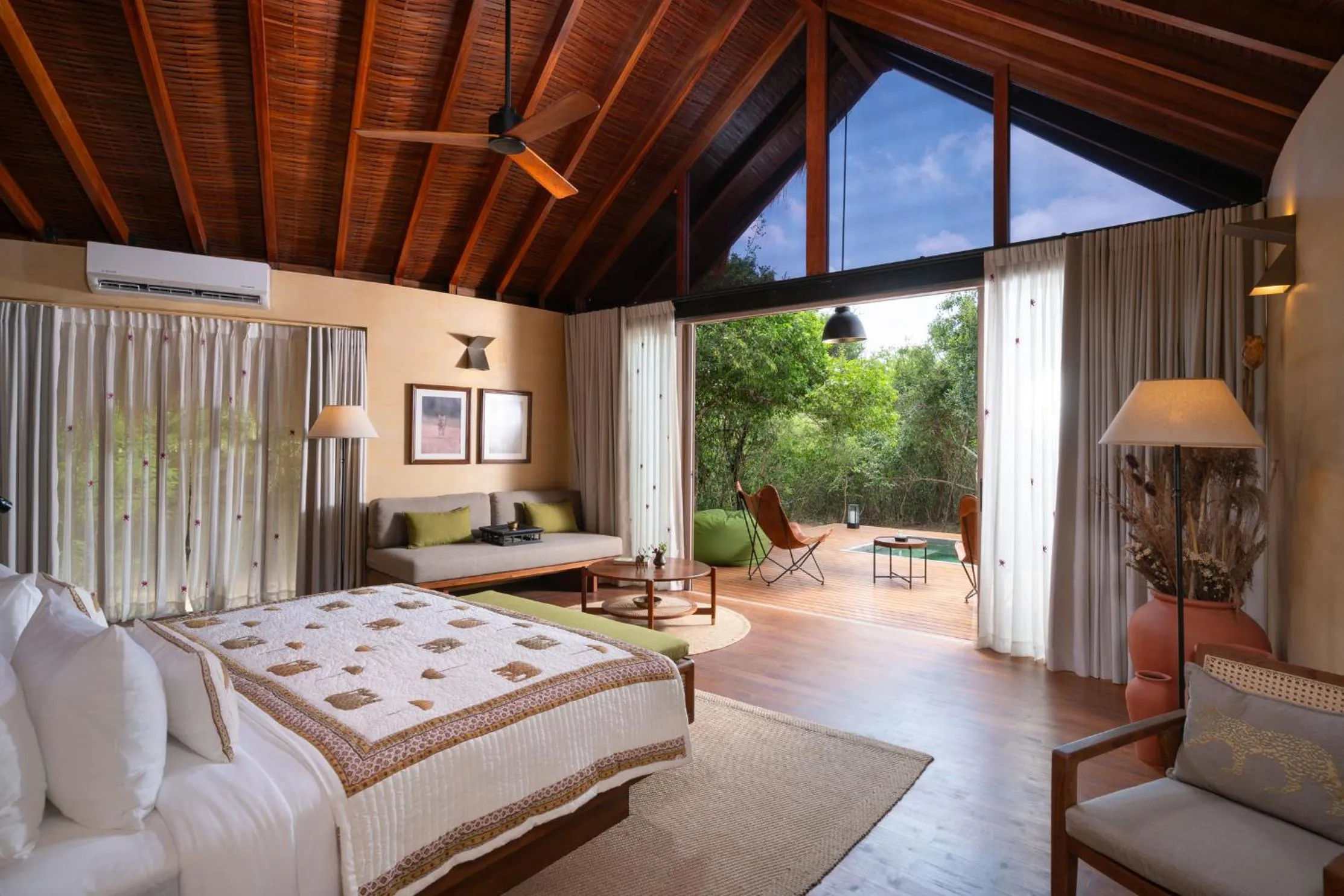 Coffee/tea facilities, Bed in Taru Villas Villu - Wilpattu