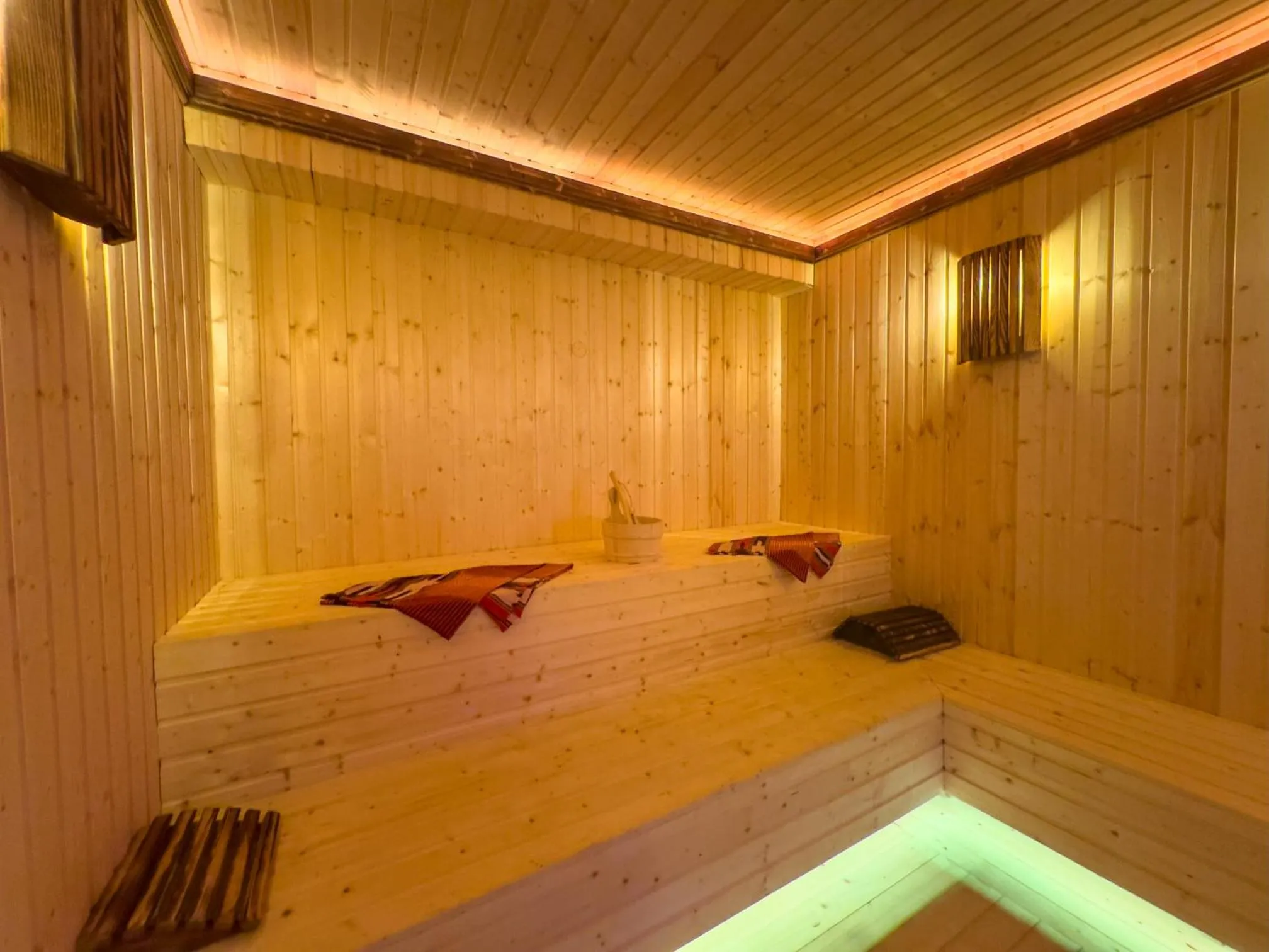 Sauna in Sera Lake Center Hotel