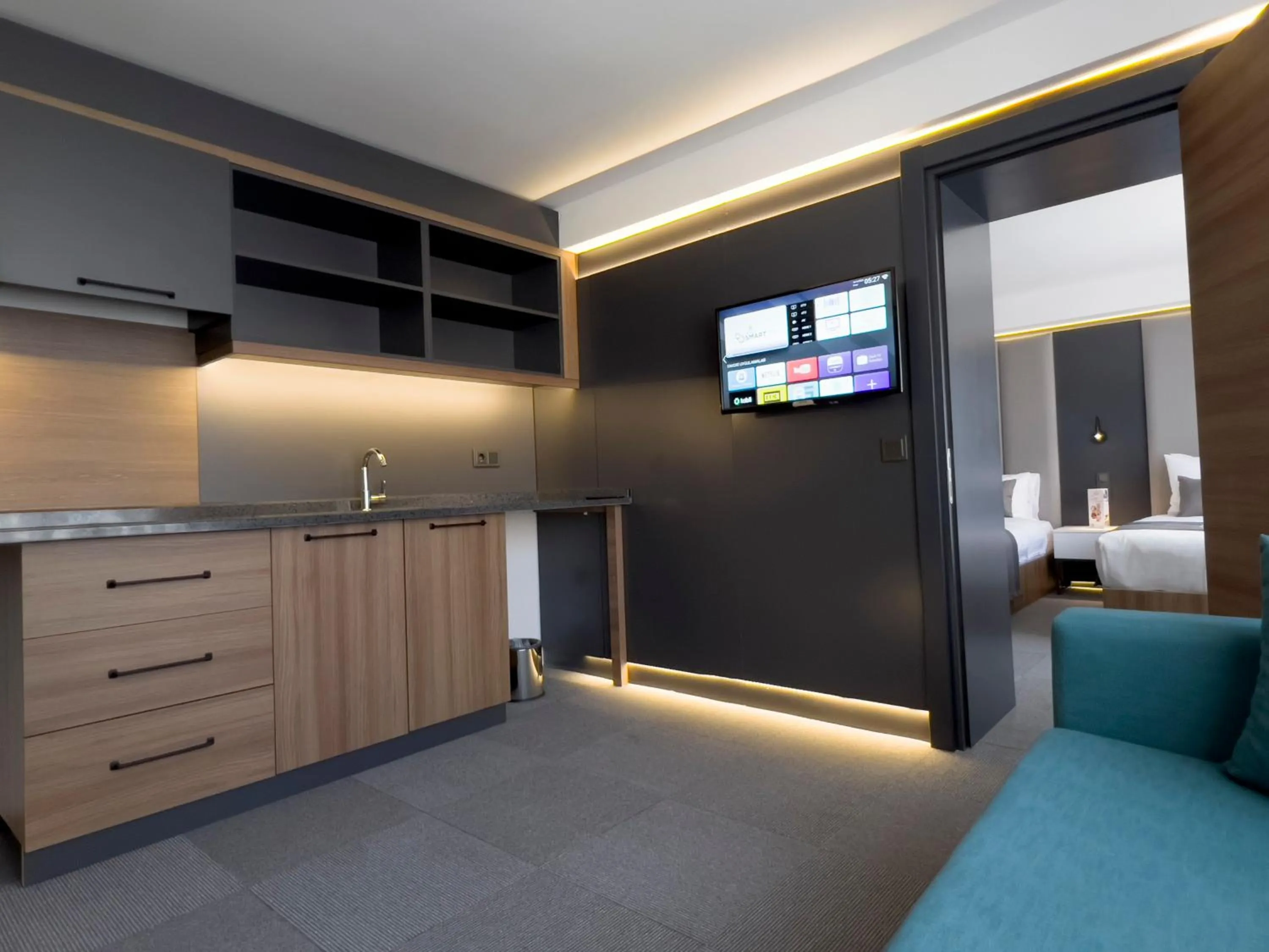 Coffee/tea facilities in Sera Lake Center Hotel