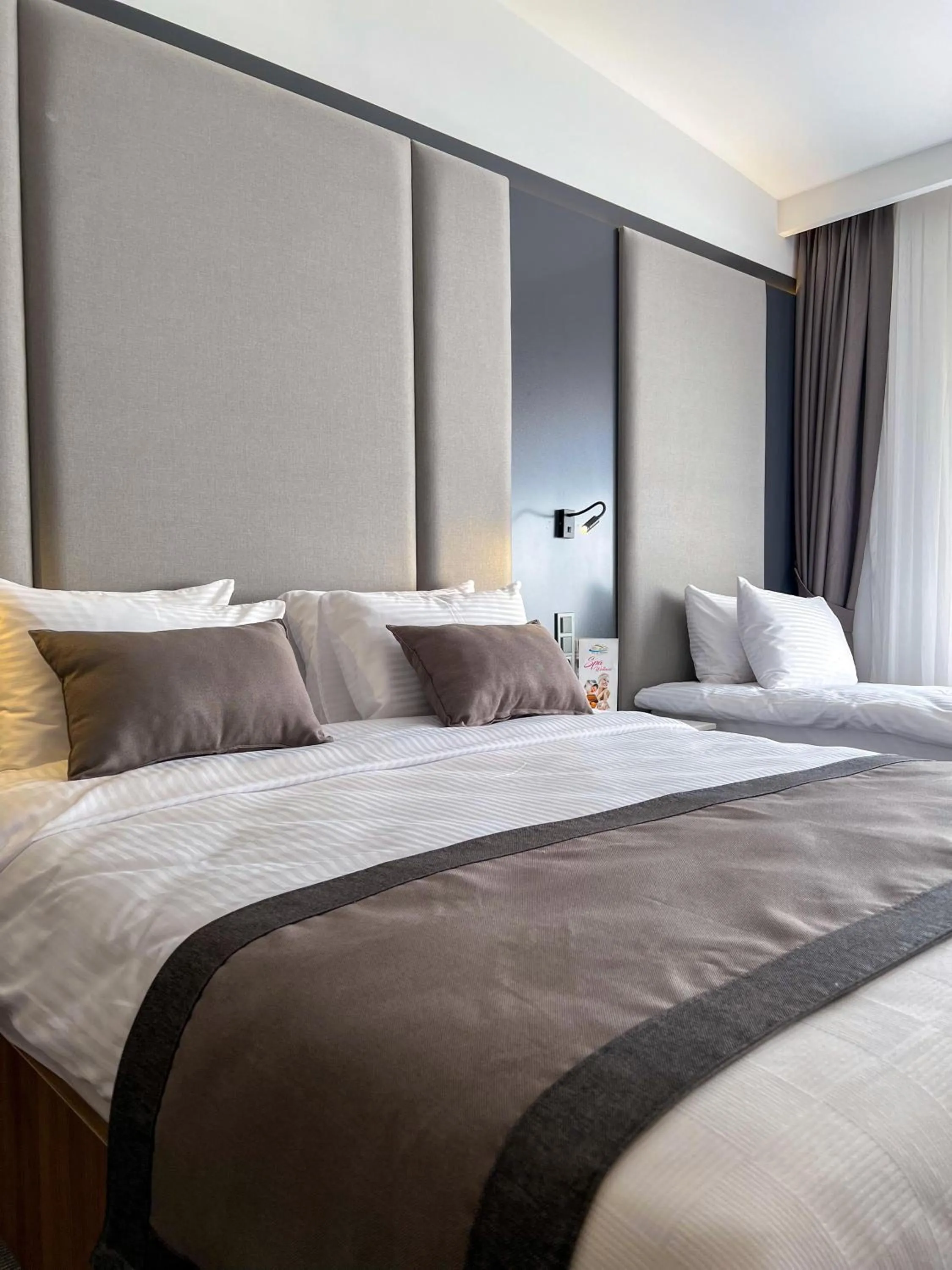 Bed in Sera Lake Center Hotel