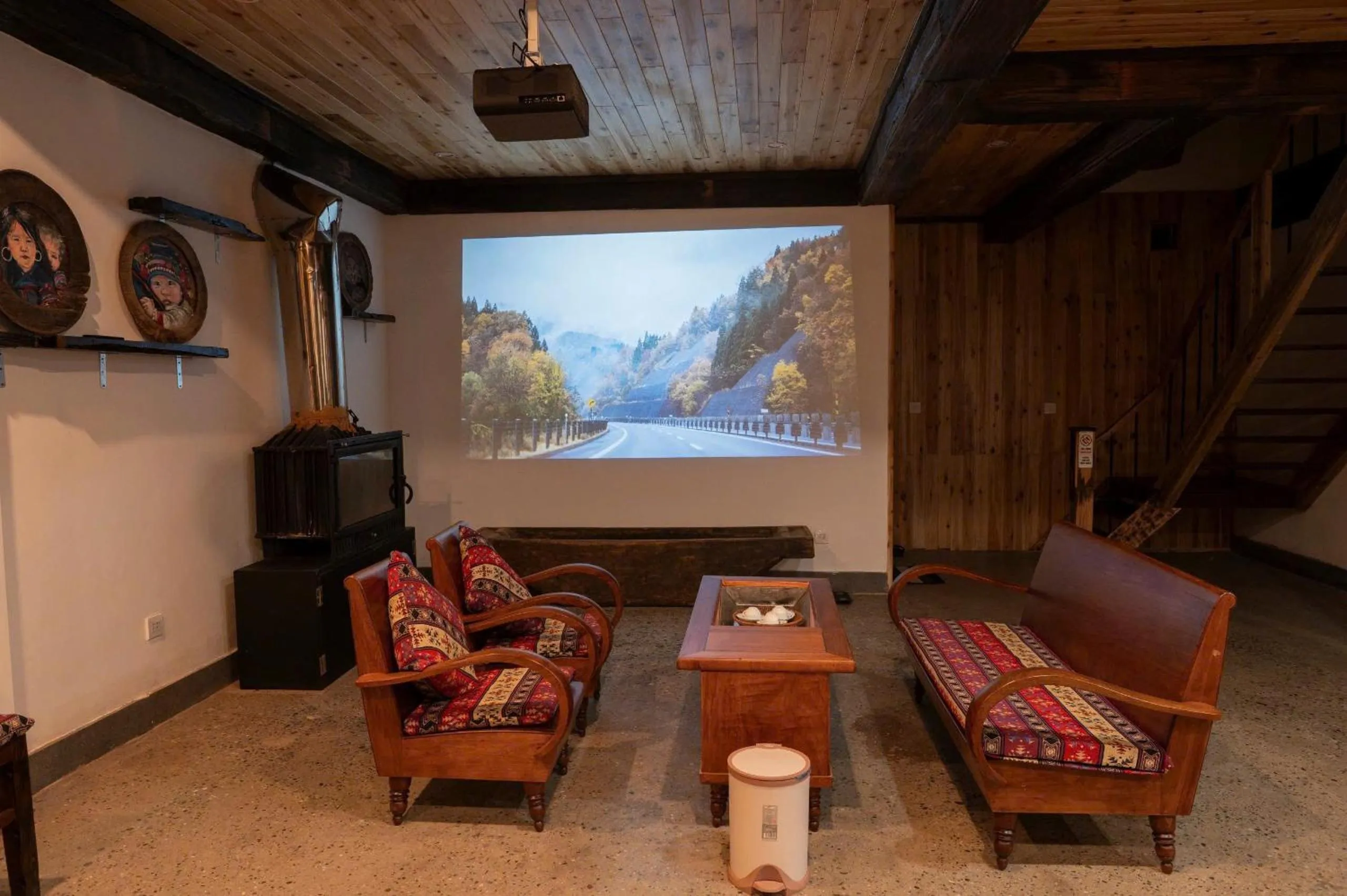 Evening entertainment in Sapa Chill Retreat