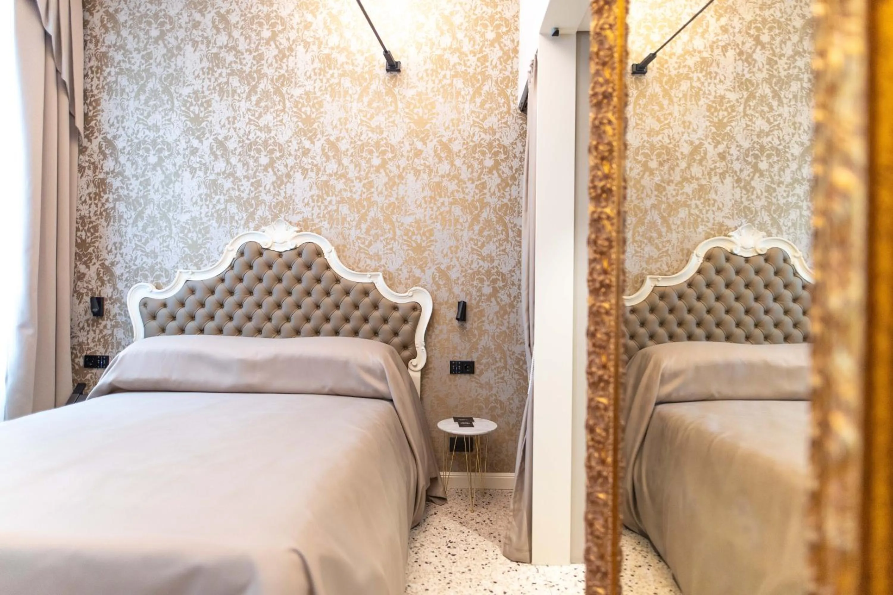 Bed in Palazzetto MyVenice