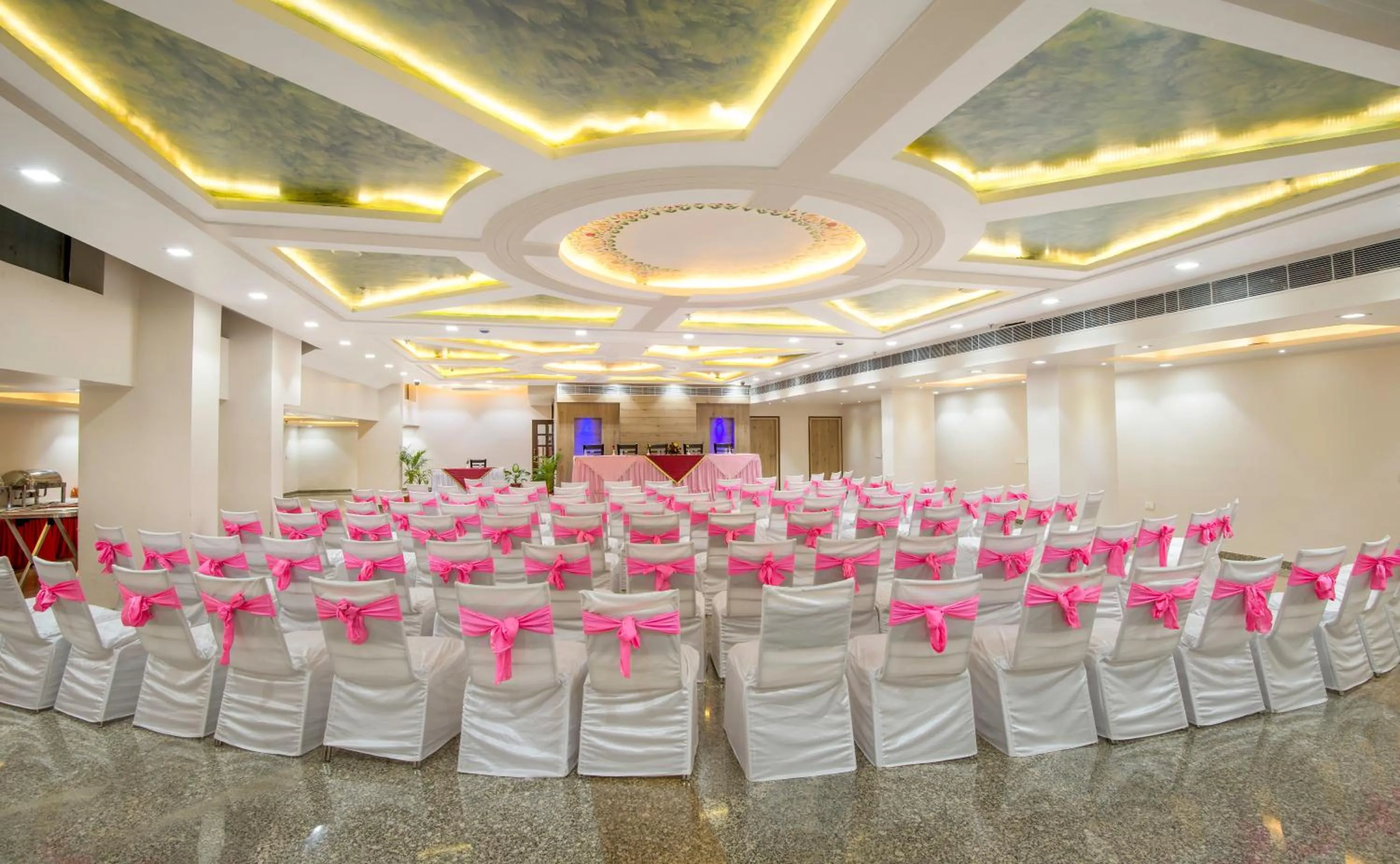 Banquet/Function facilities, Banquet Facilities in Hotel Yash Regency