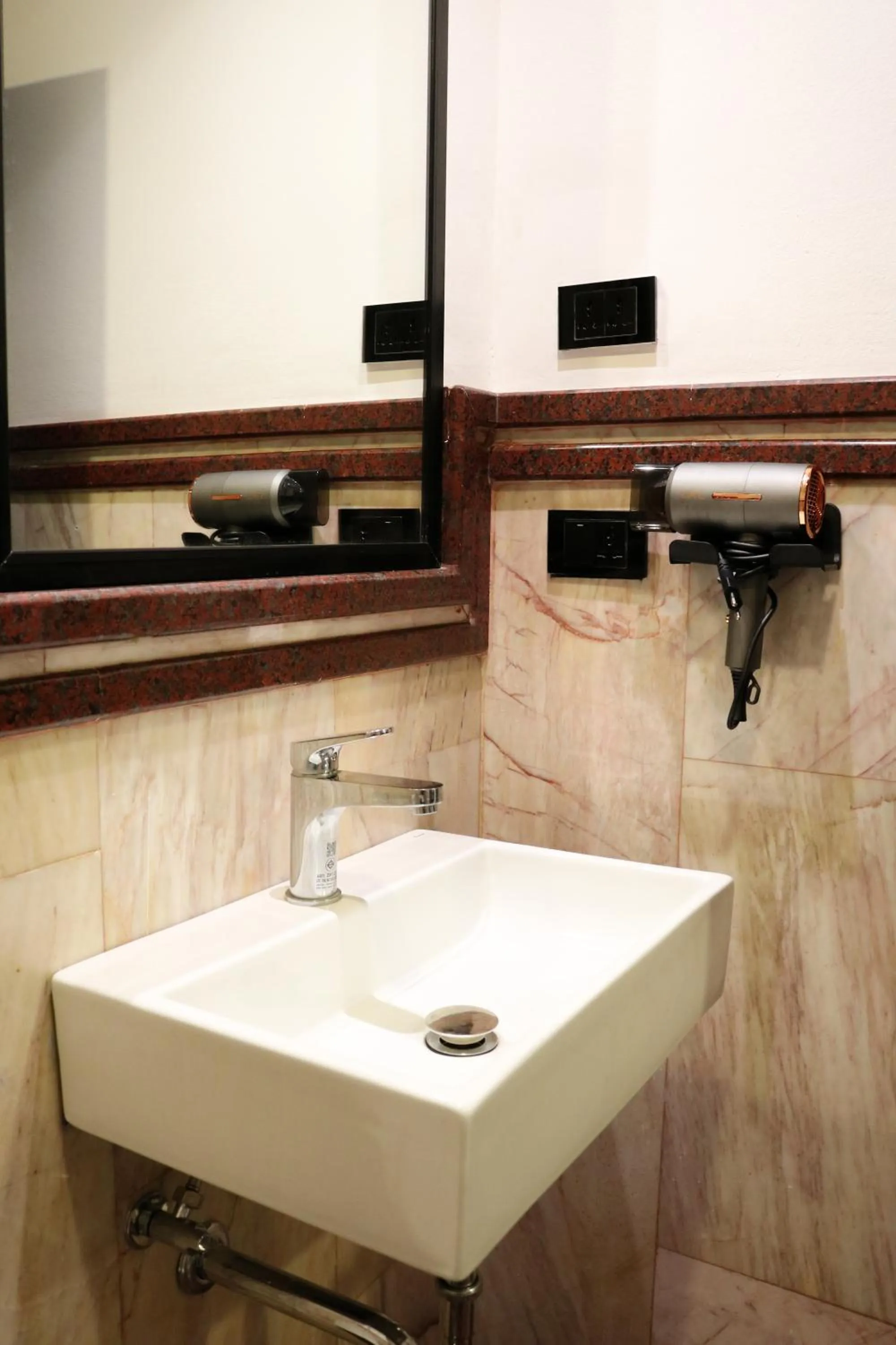 Bathroom in Max Residence