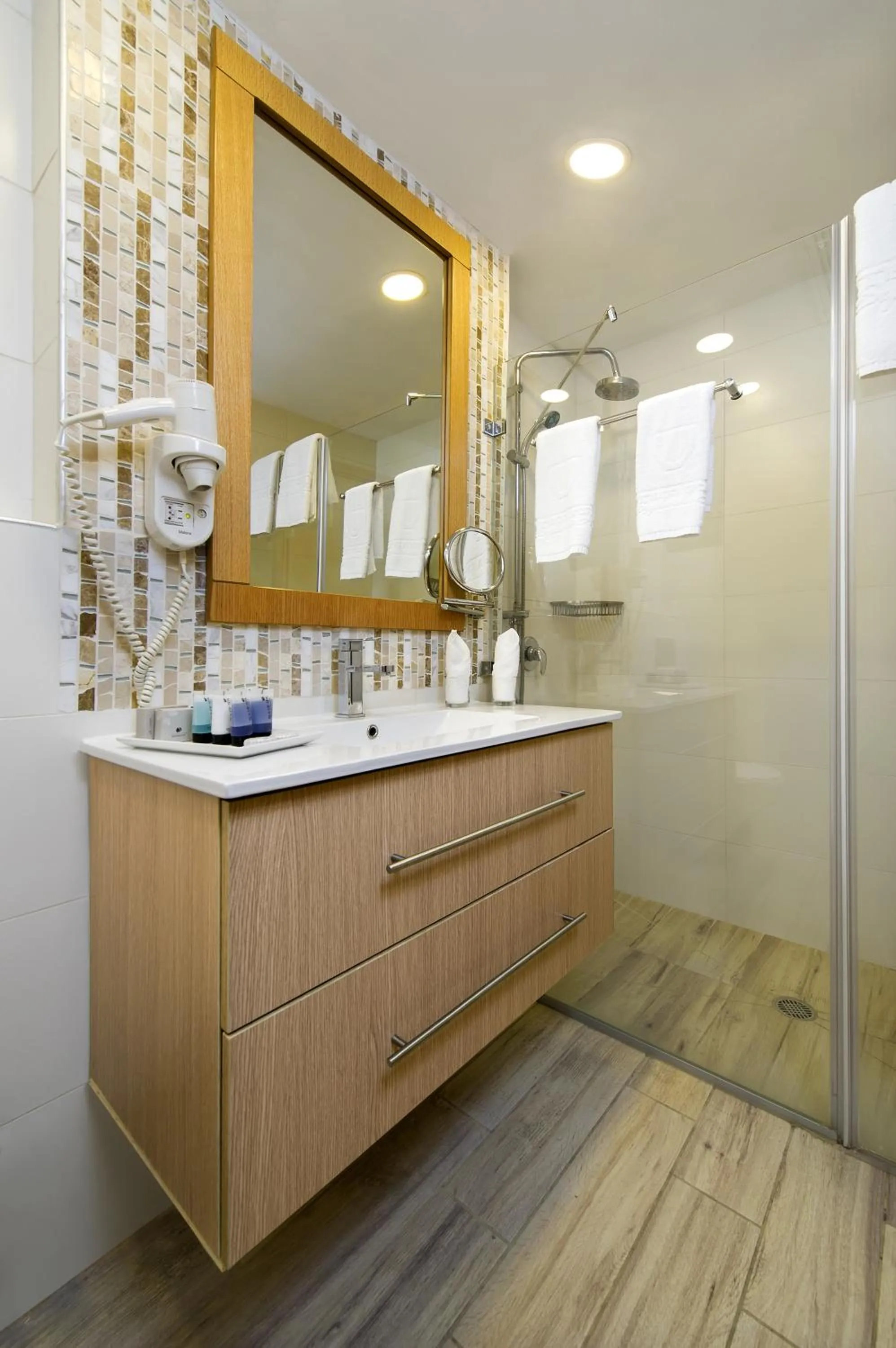 Bathroom in The Sephardic House Hotel in The Jewish Quarter
