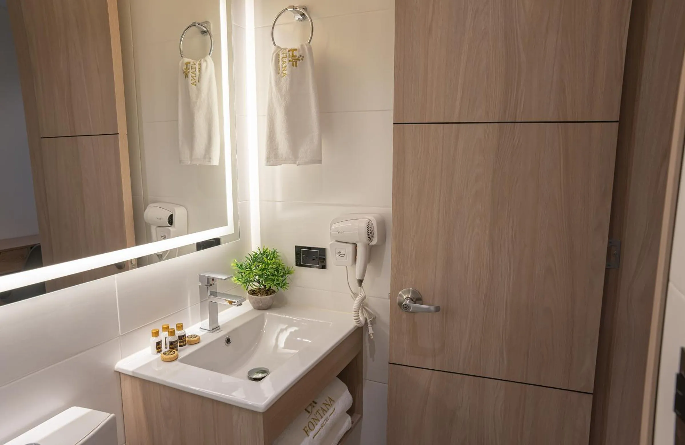 Hotel Fontana Bogotá - Corferias