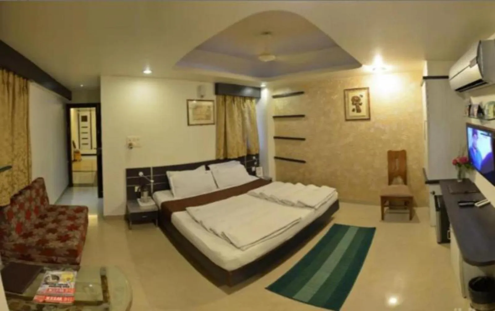 Bed in Hotel Shree Vatika