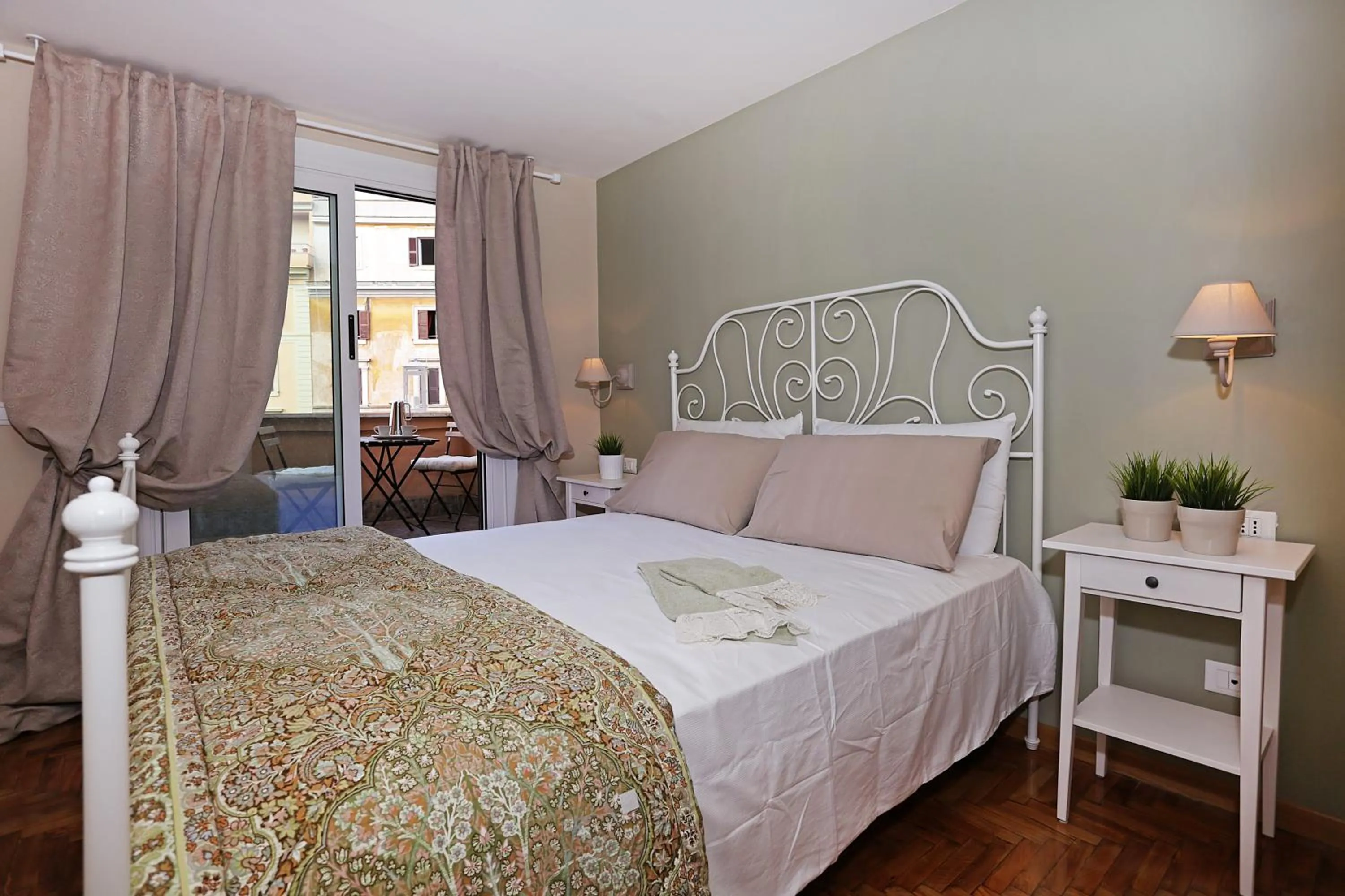 Bedroom, Bed in San Vito Suites